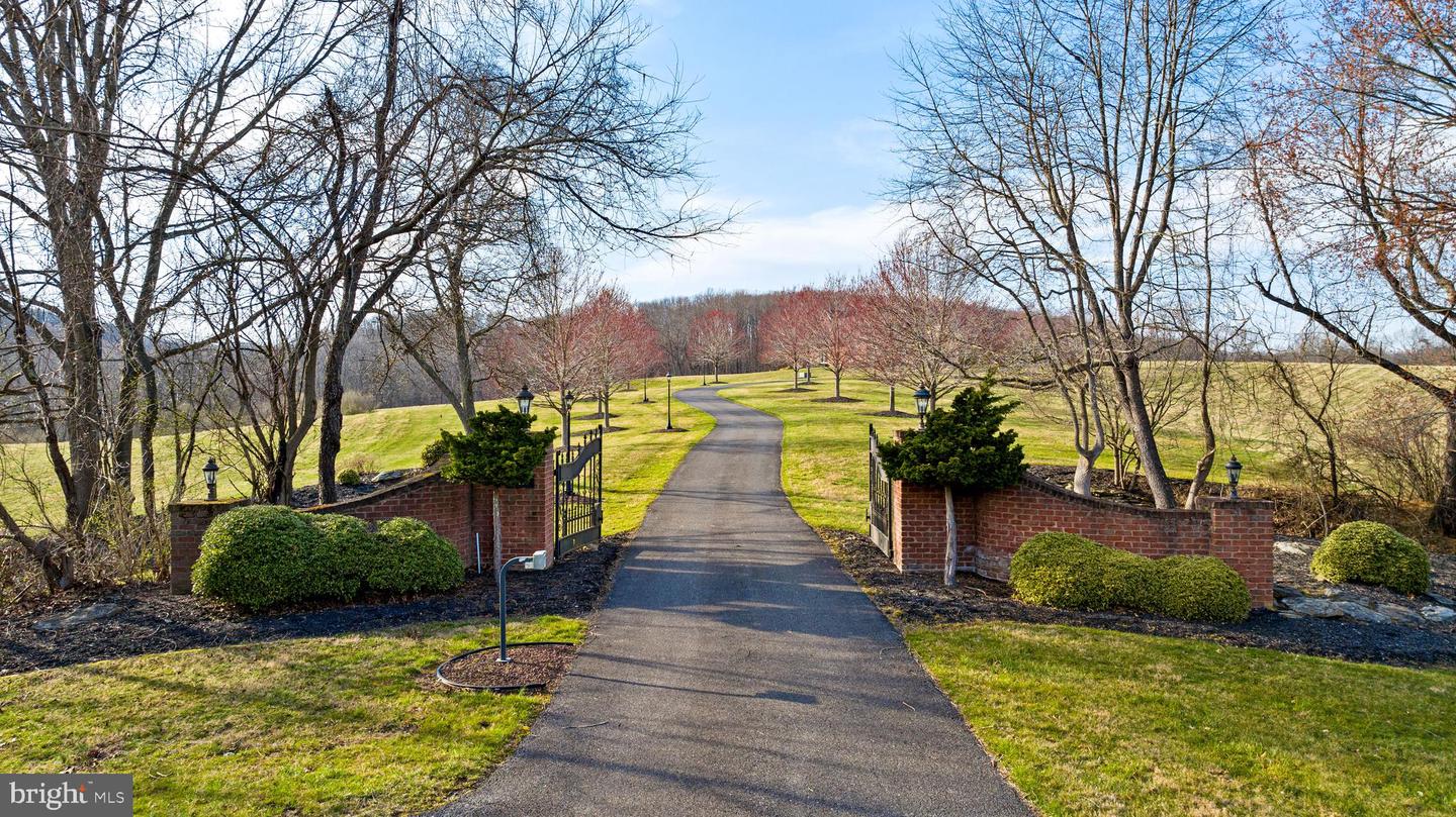 19118 Timothys Manor Ct