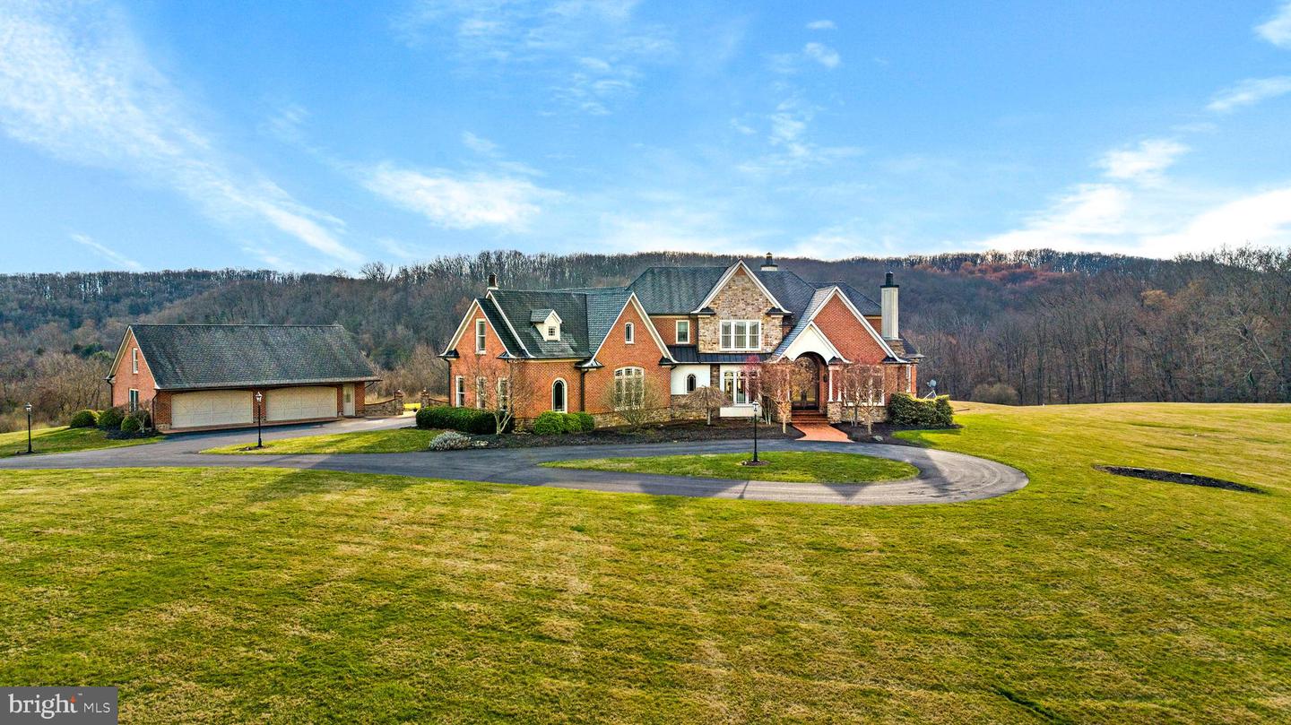 19118 Timothys Manor Ct