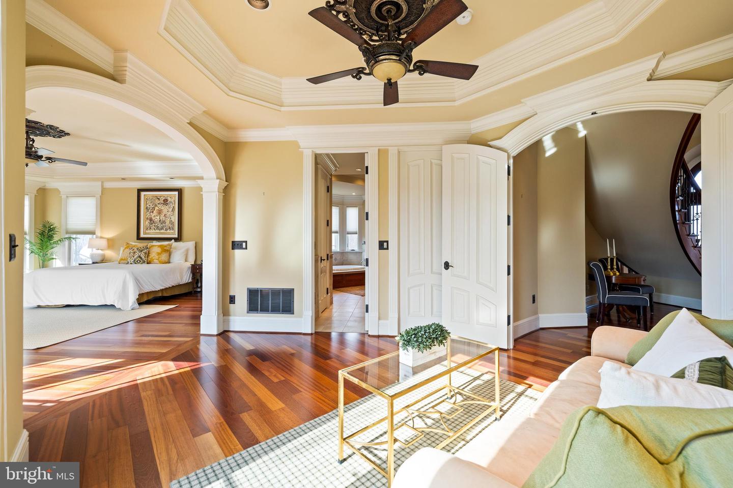 19118 Timothys Manor Ct