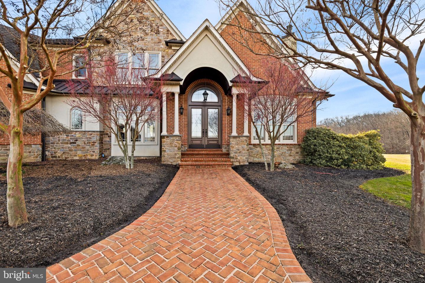 19118 Timothys Manor Ct