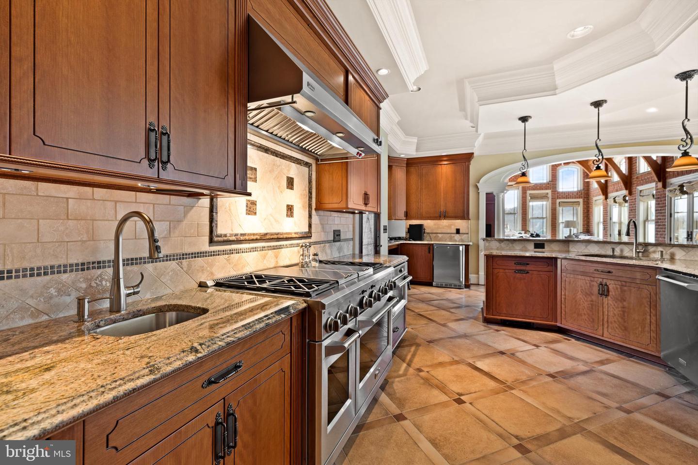 19118 Timothys Manor Ct