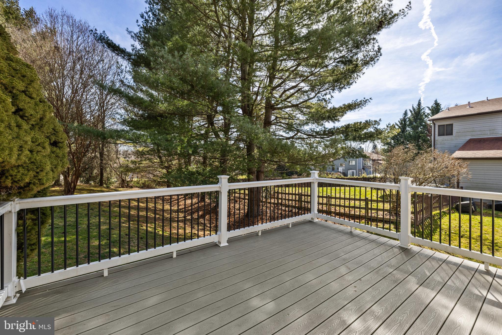 12205 Velvet Hill Dr