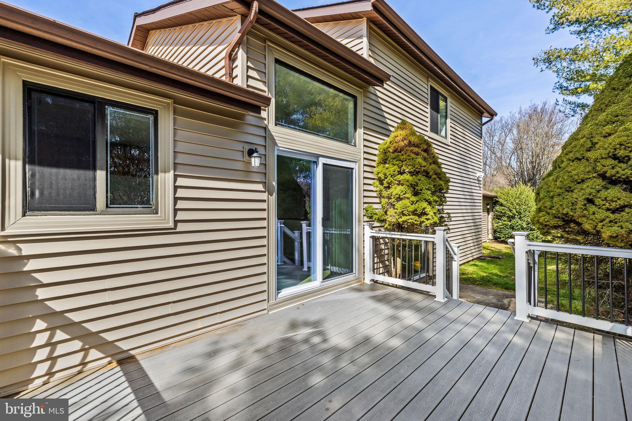 12205 Velvet Hill Dr
