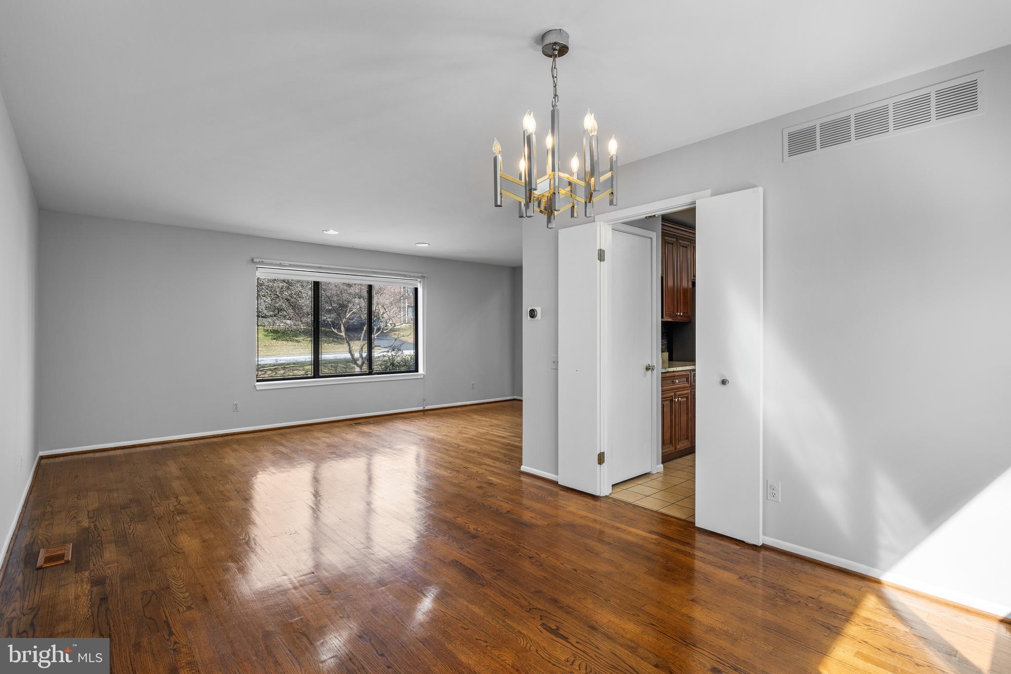 12205 Velvet Hill Dr