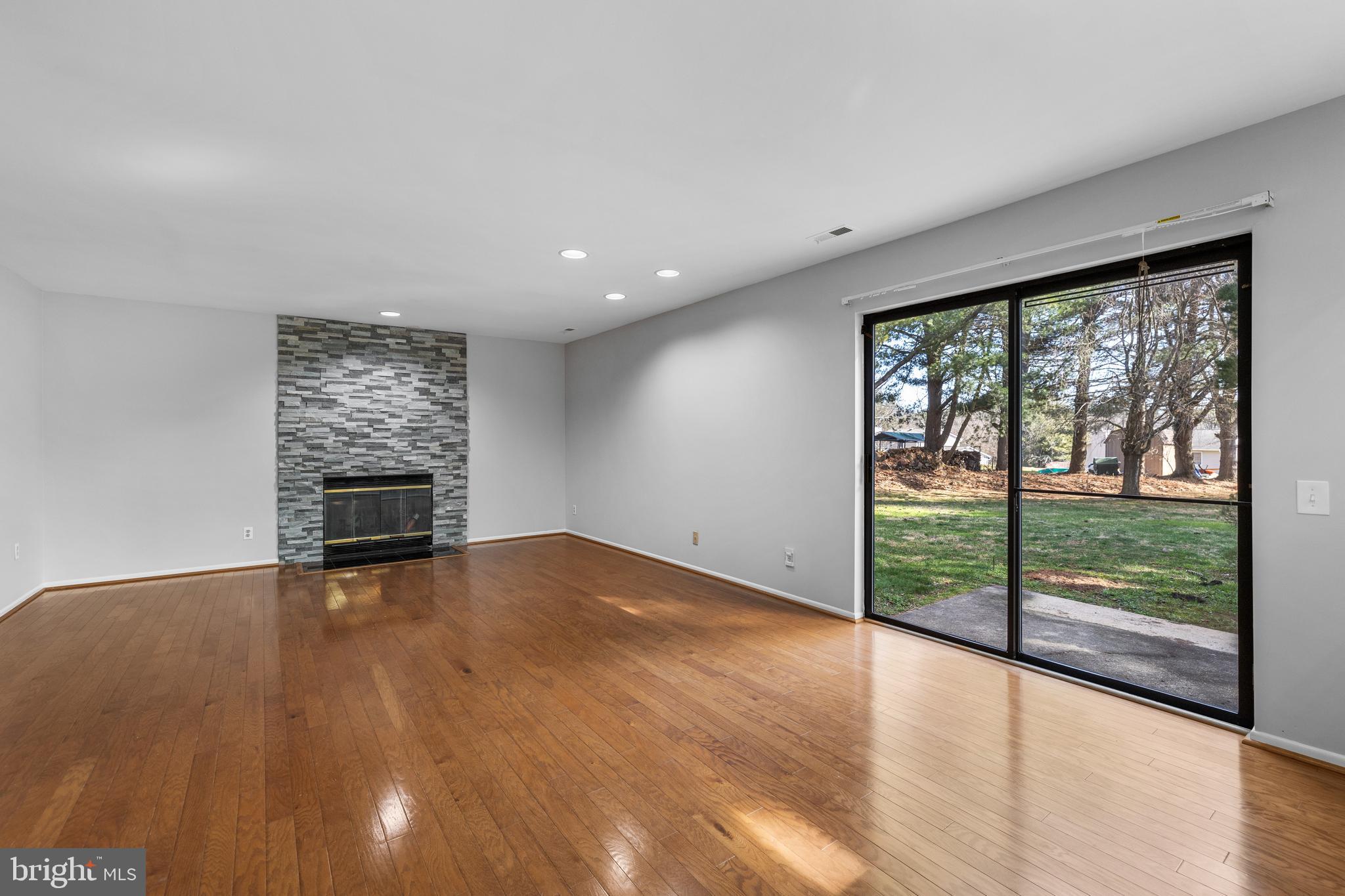 12205 Velvet Hill Dr