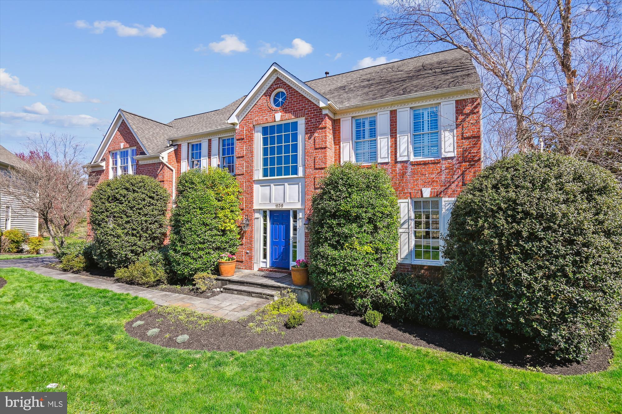 1139 Fairbanks Dr