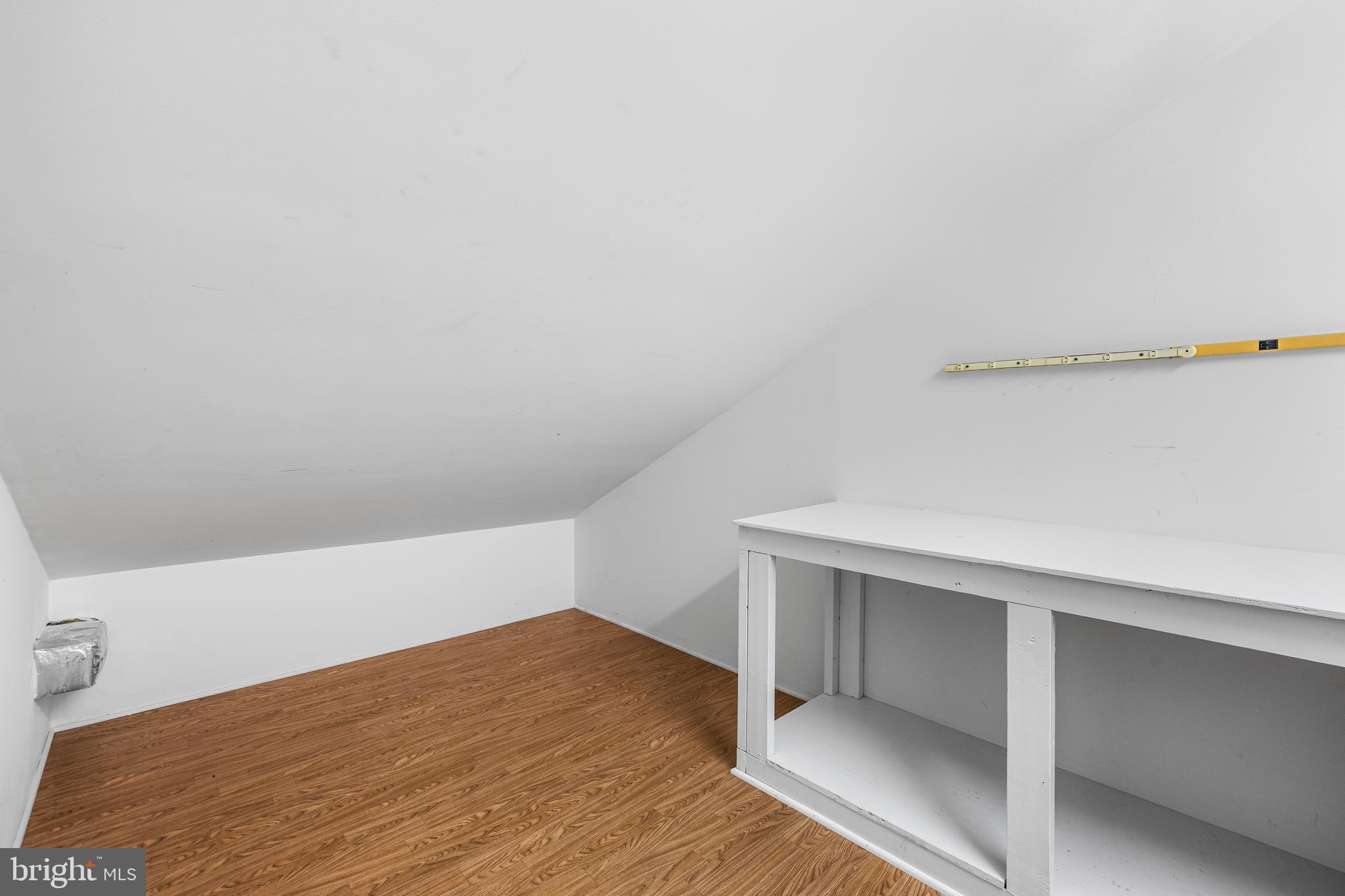 24 Old Boxwood Ln