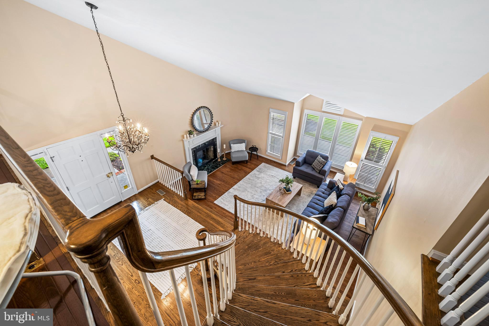 24 Old Boxwood Ln