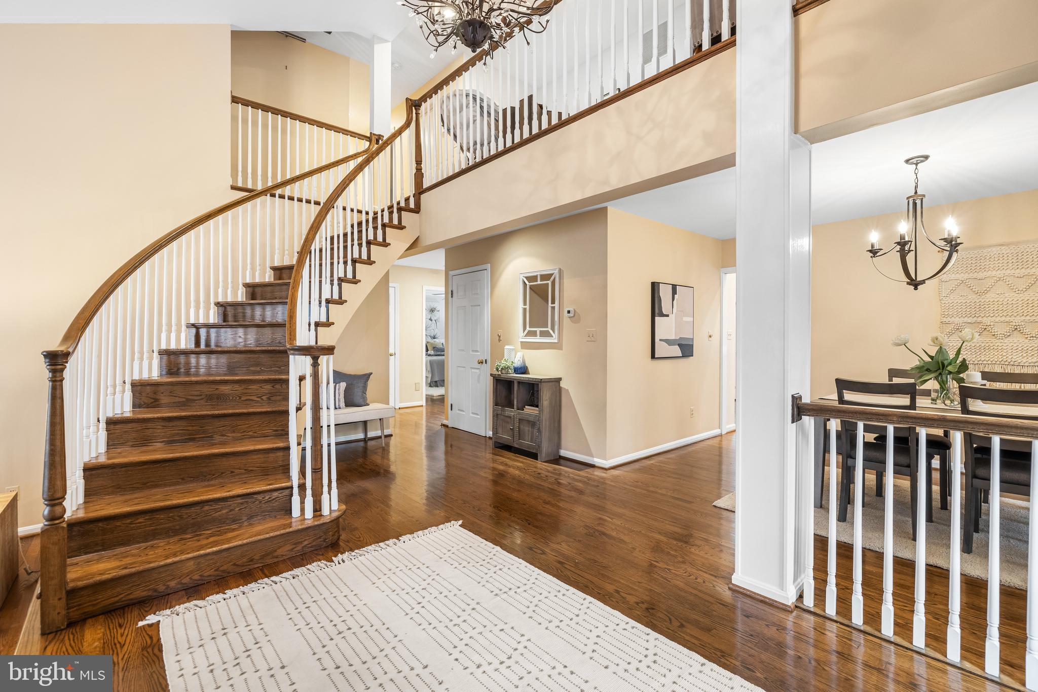 24 Old Boxwood Ln