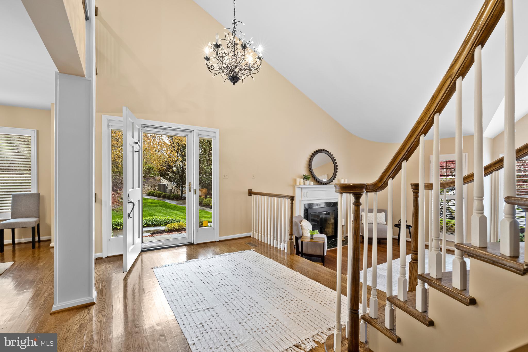 24 Old Boxwood Ln