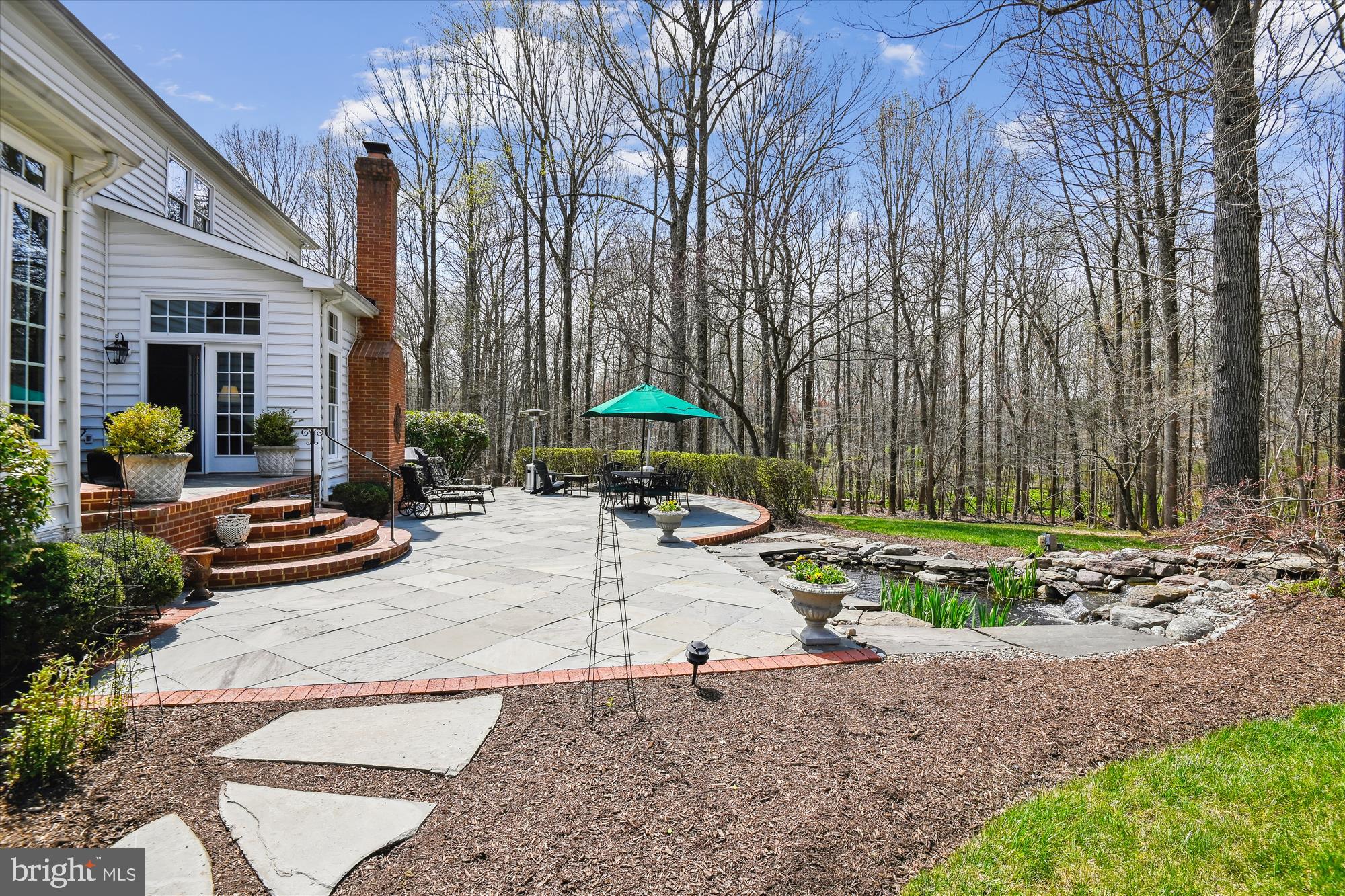 7 Quail Cross Ct