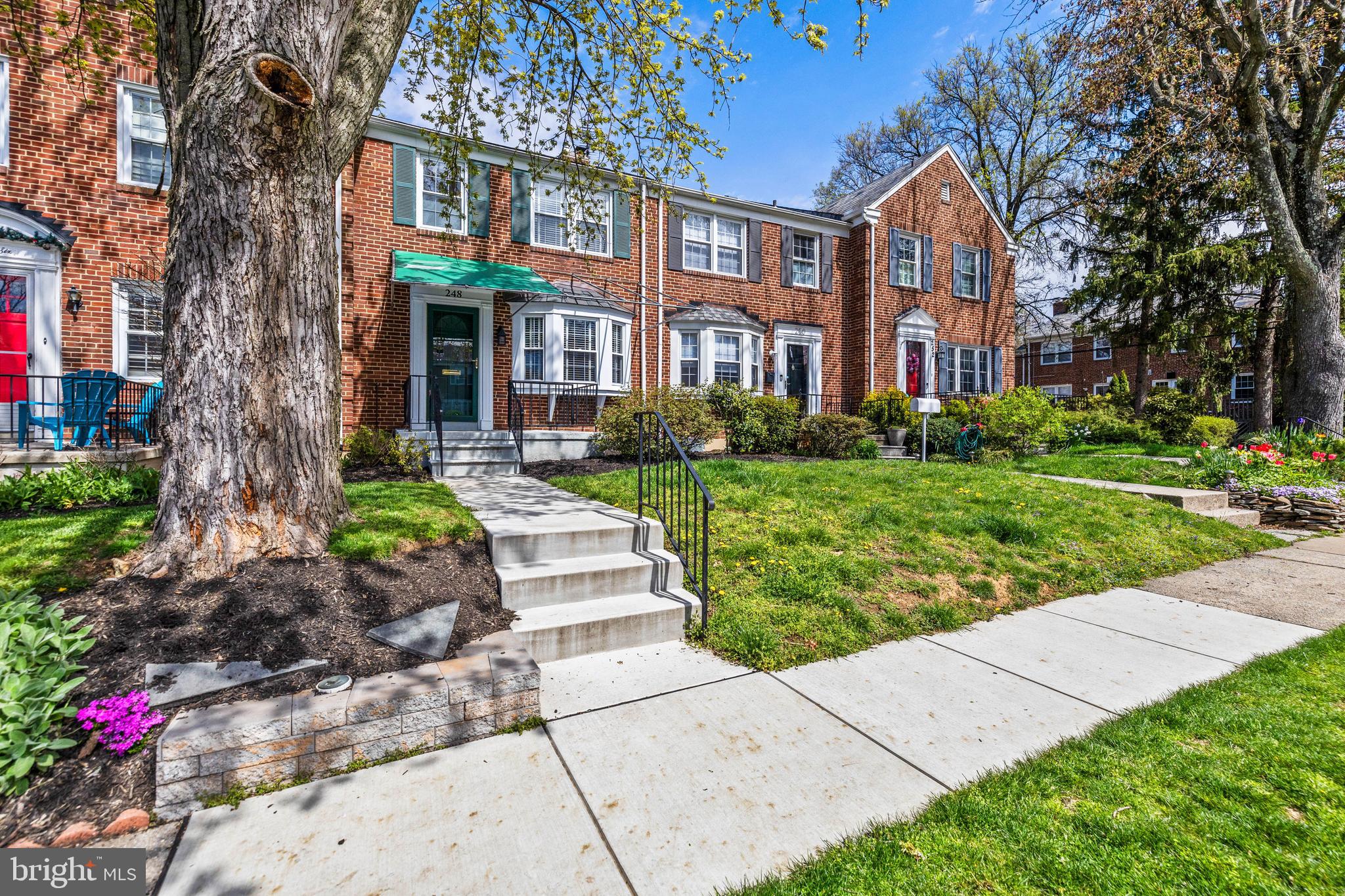 248 Brandon Rd