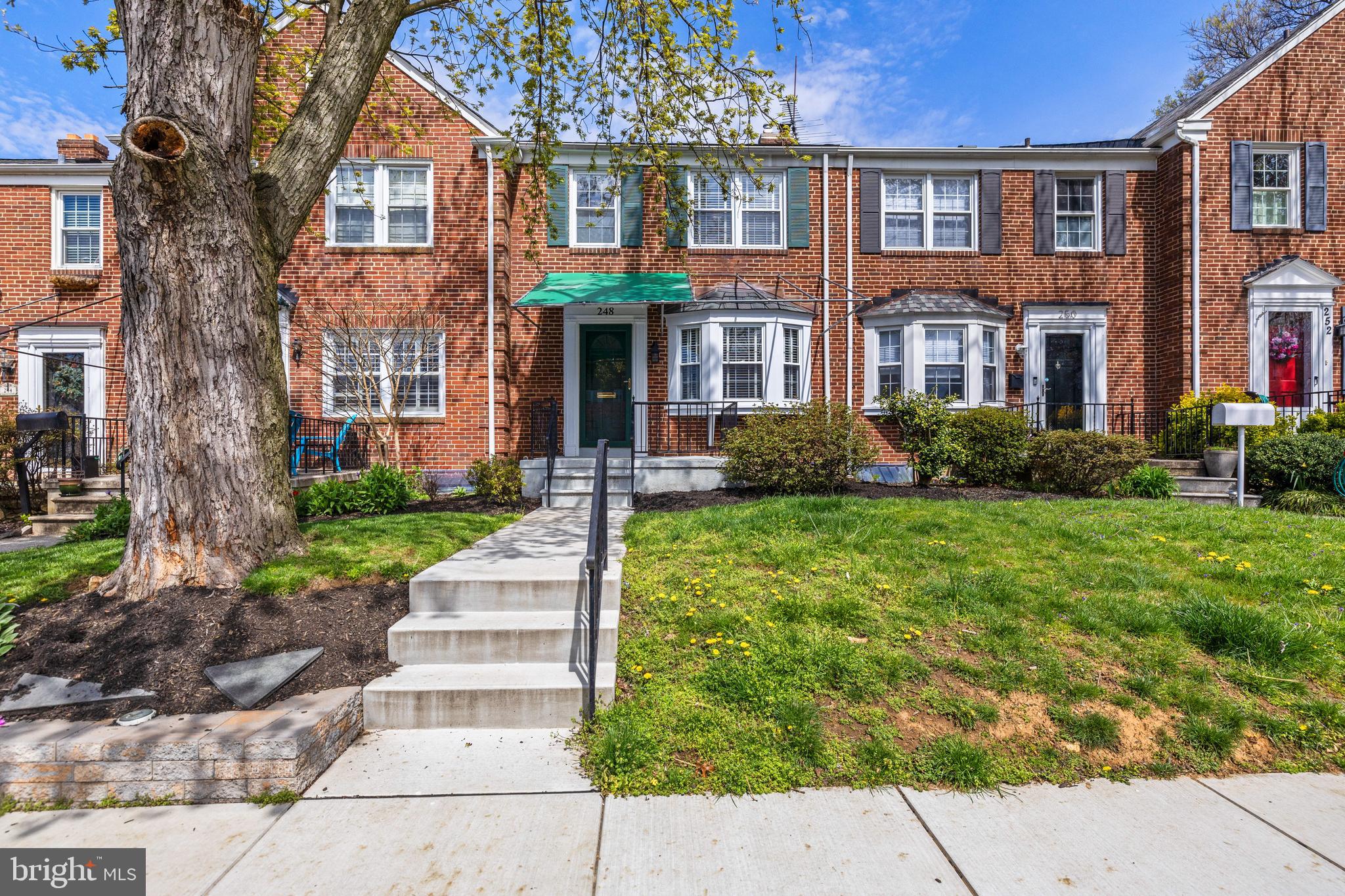 248 Brandon Rd