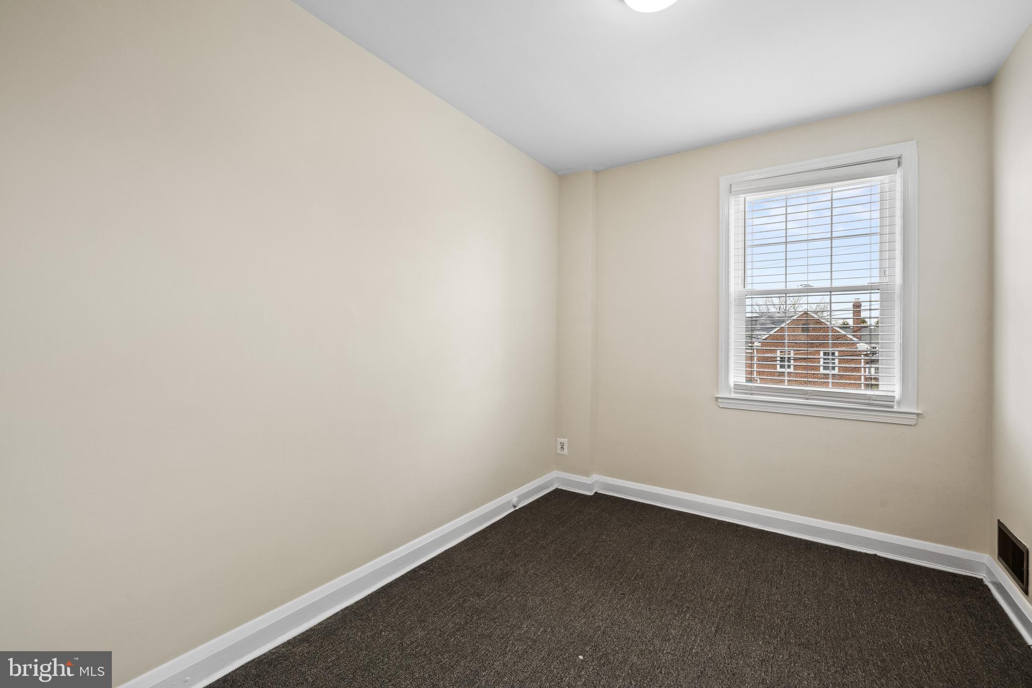 248 Brandon Rd