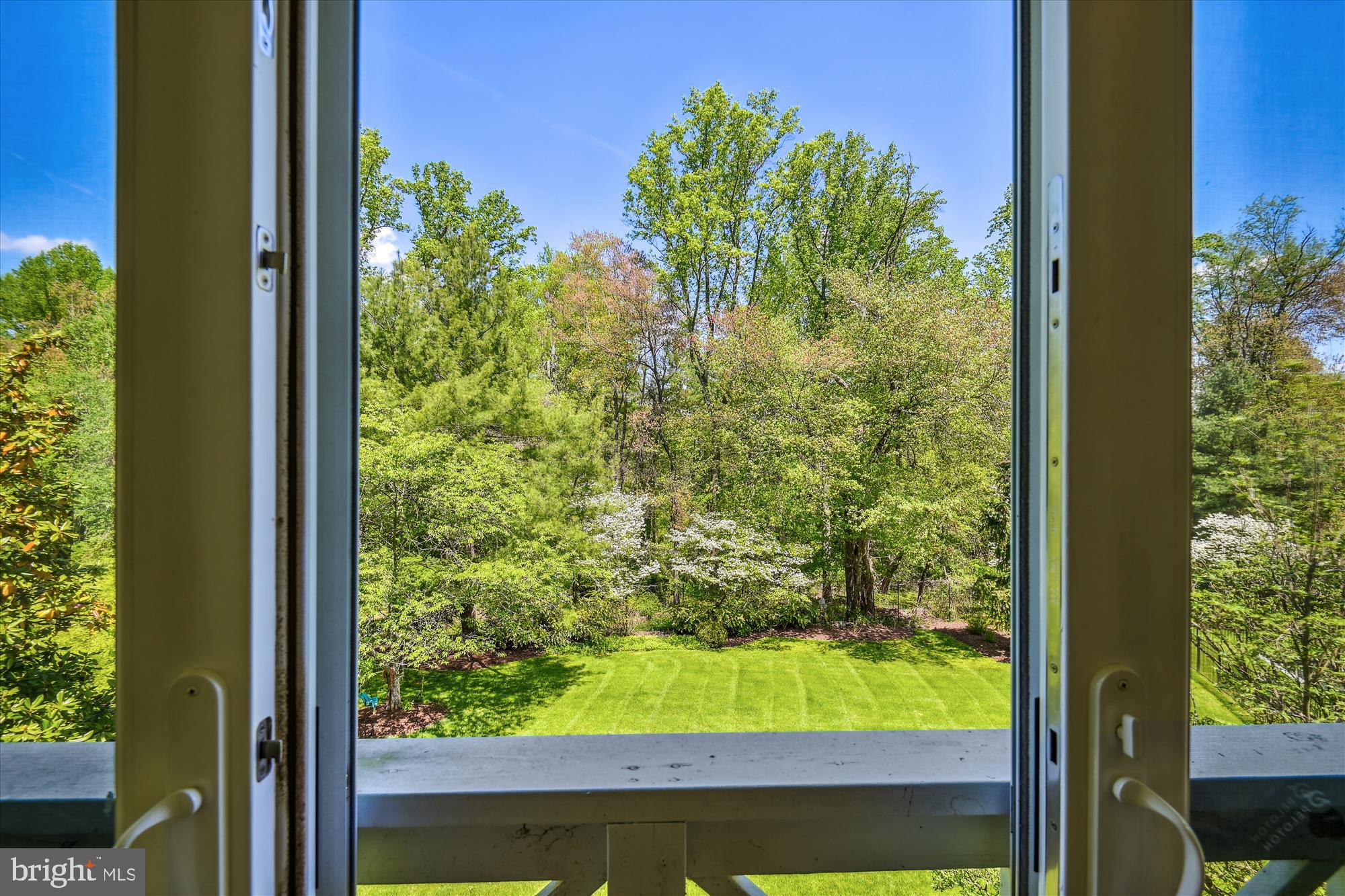 834 Hillside Rd