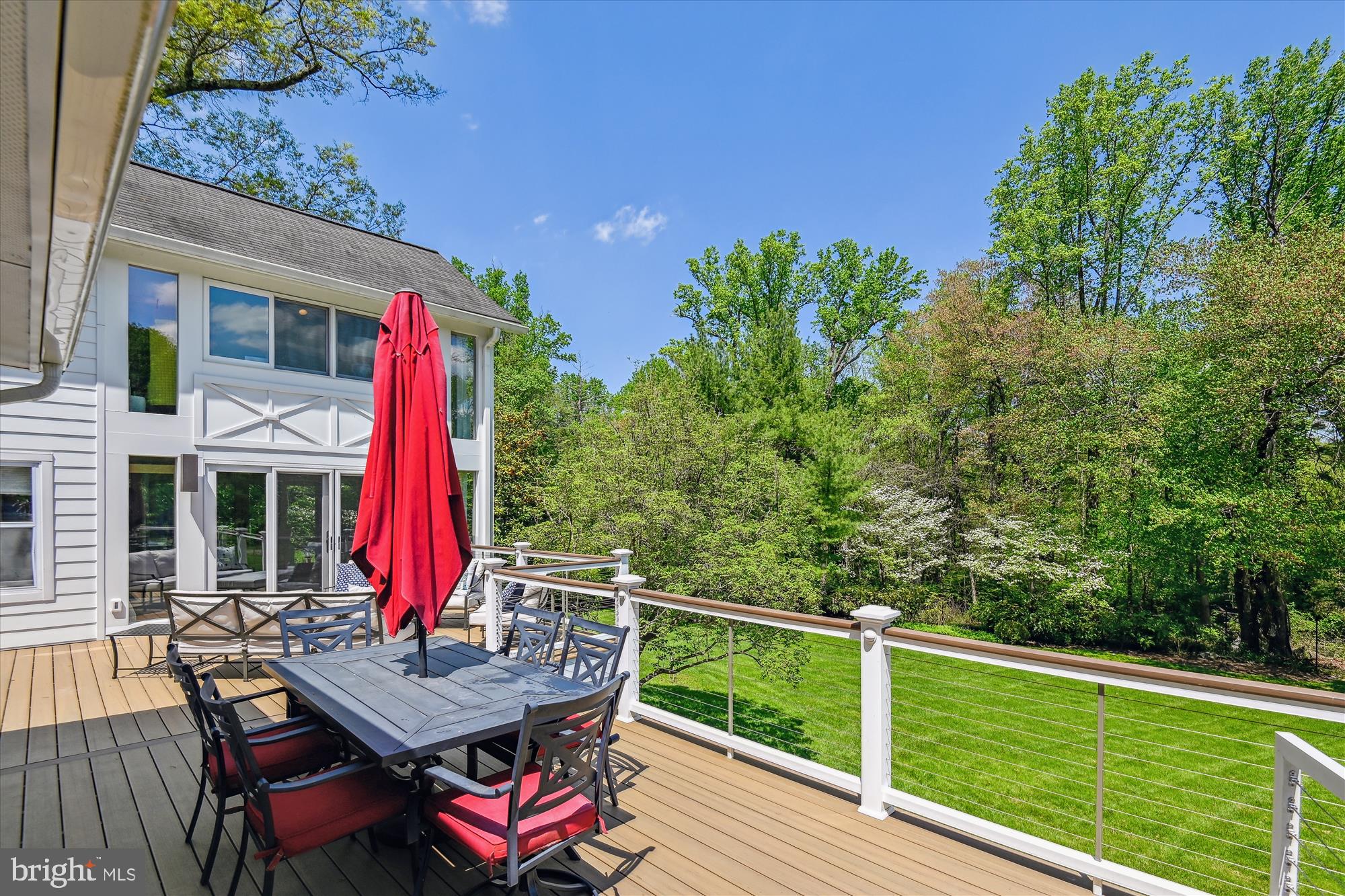 834 Hillside Rd