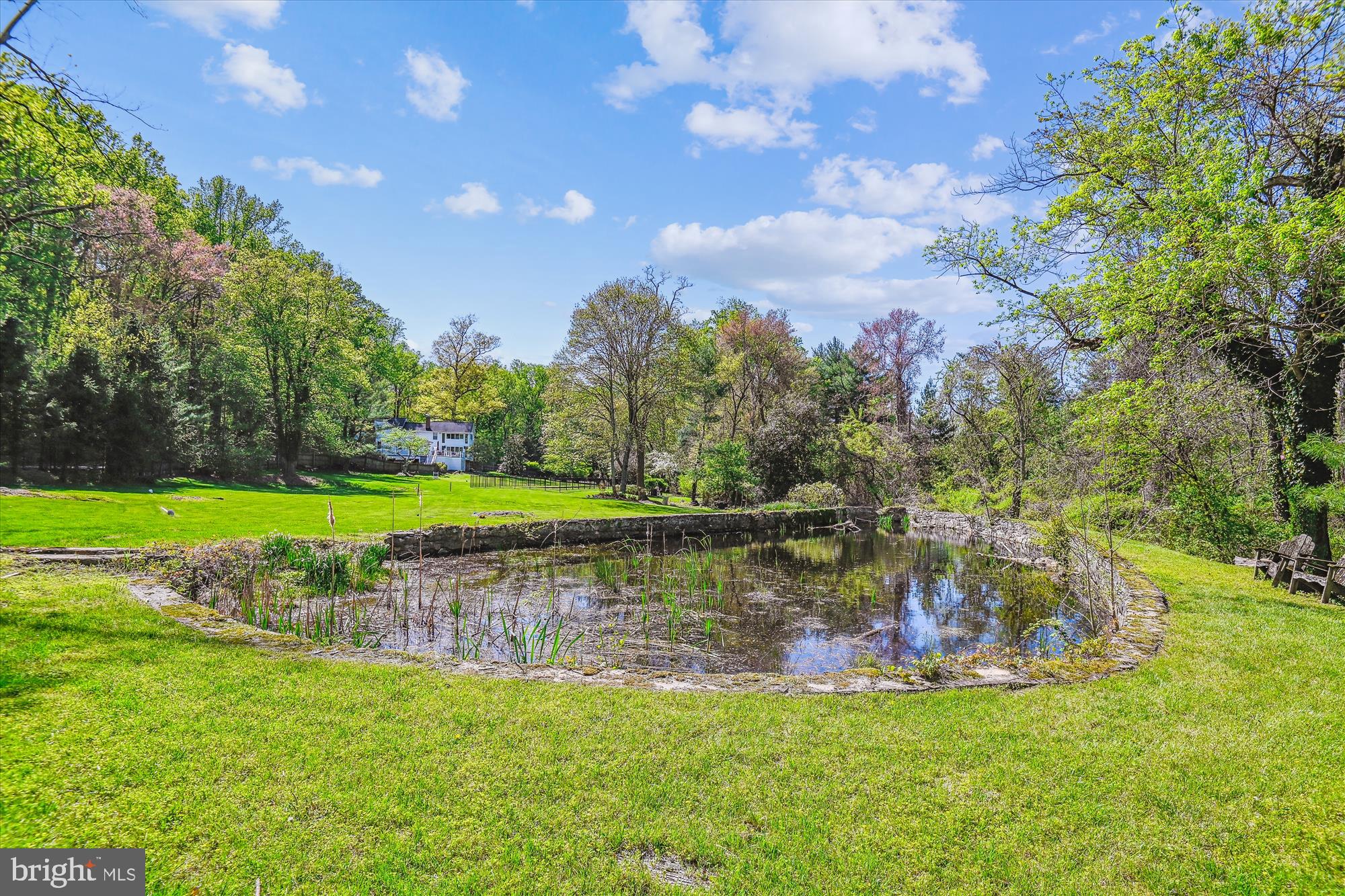 834 Hillside Rd