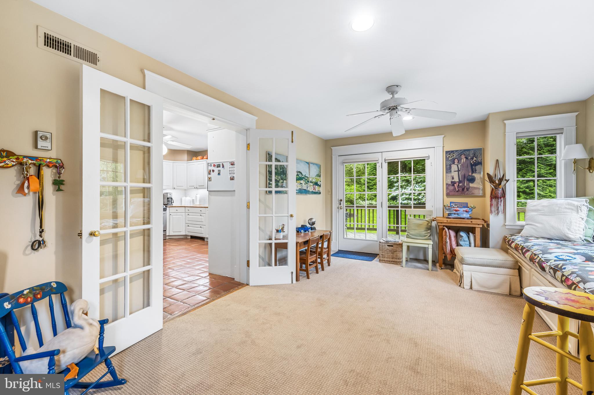 1409 Locust Ave