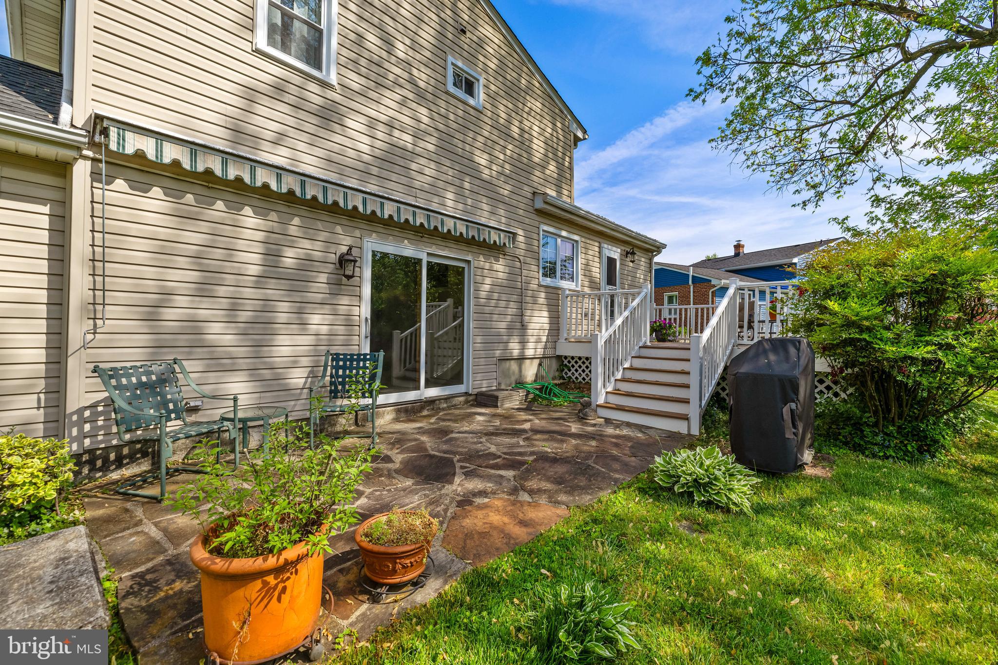 907 Jamieson Rd