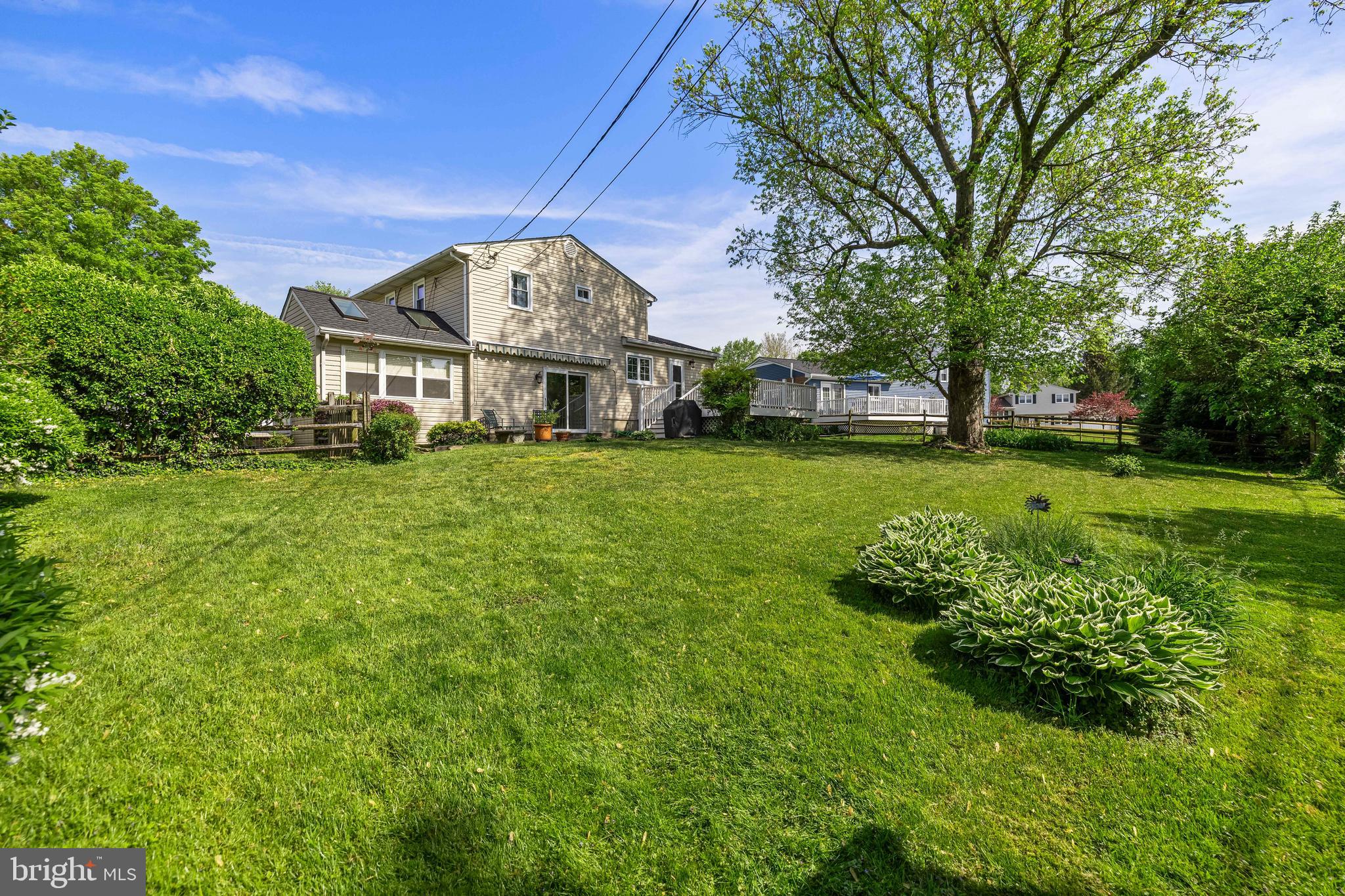 907 Jamieson Rd