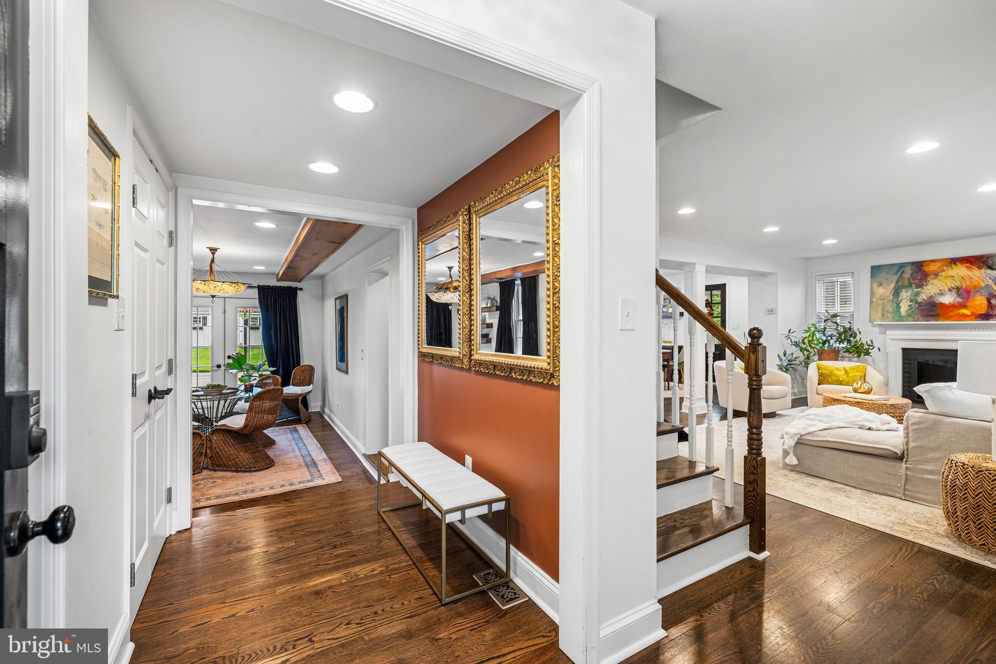 627 Piccadilly Rd