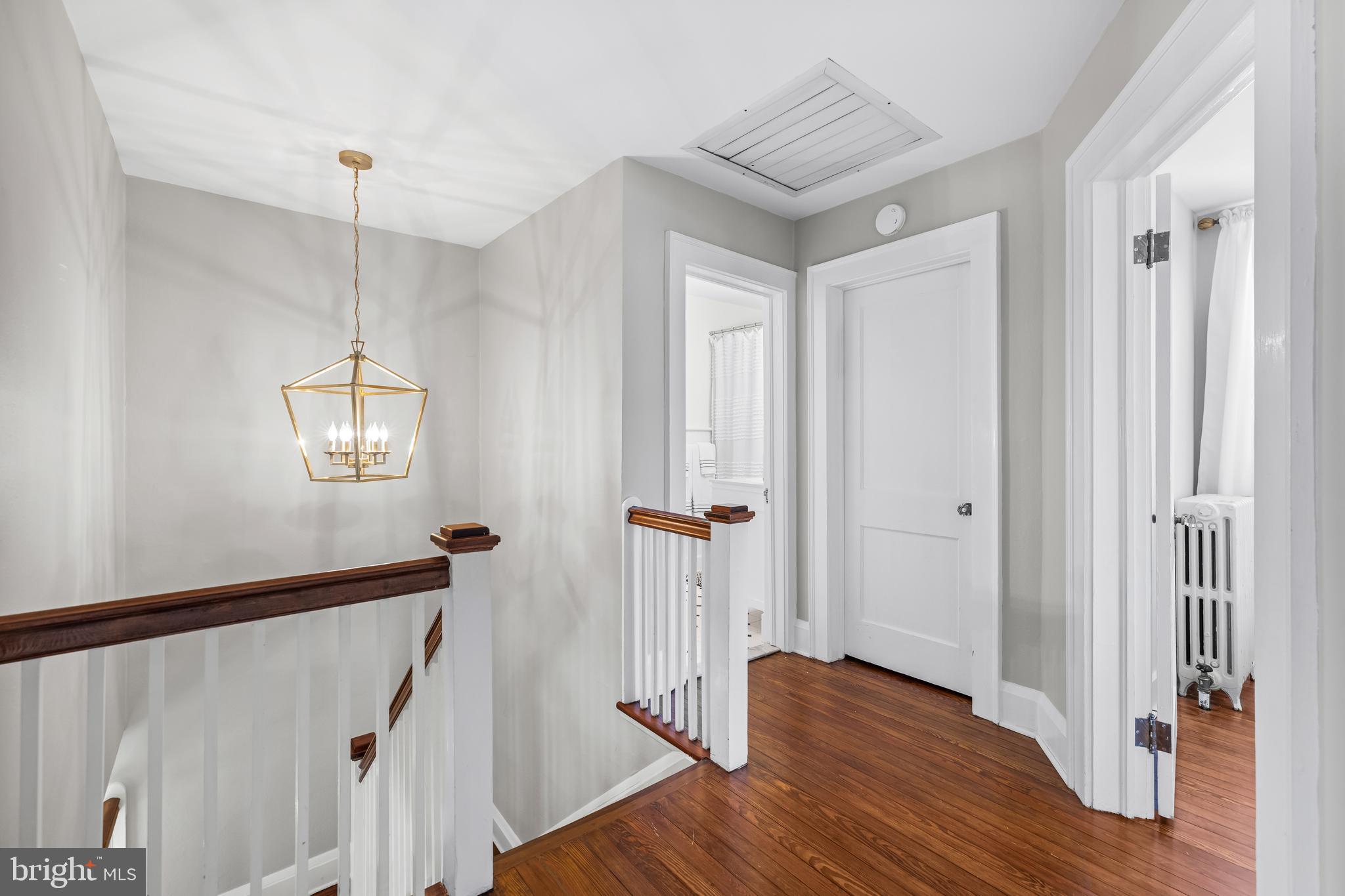 537 Park Ave
