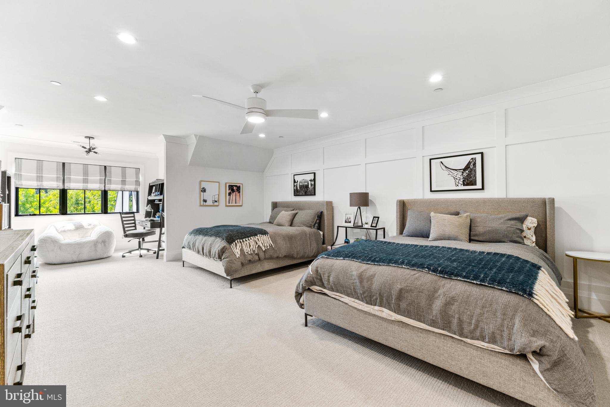 12121 Cecilia Ct