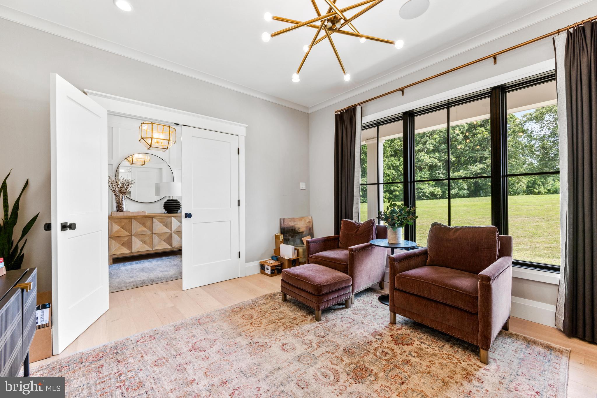 12121 Cecilia Ct