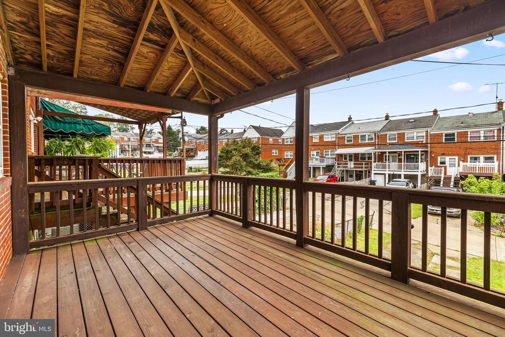 1422 Clairidge Rd