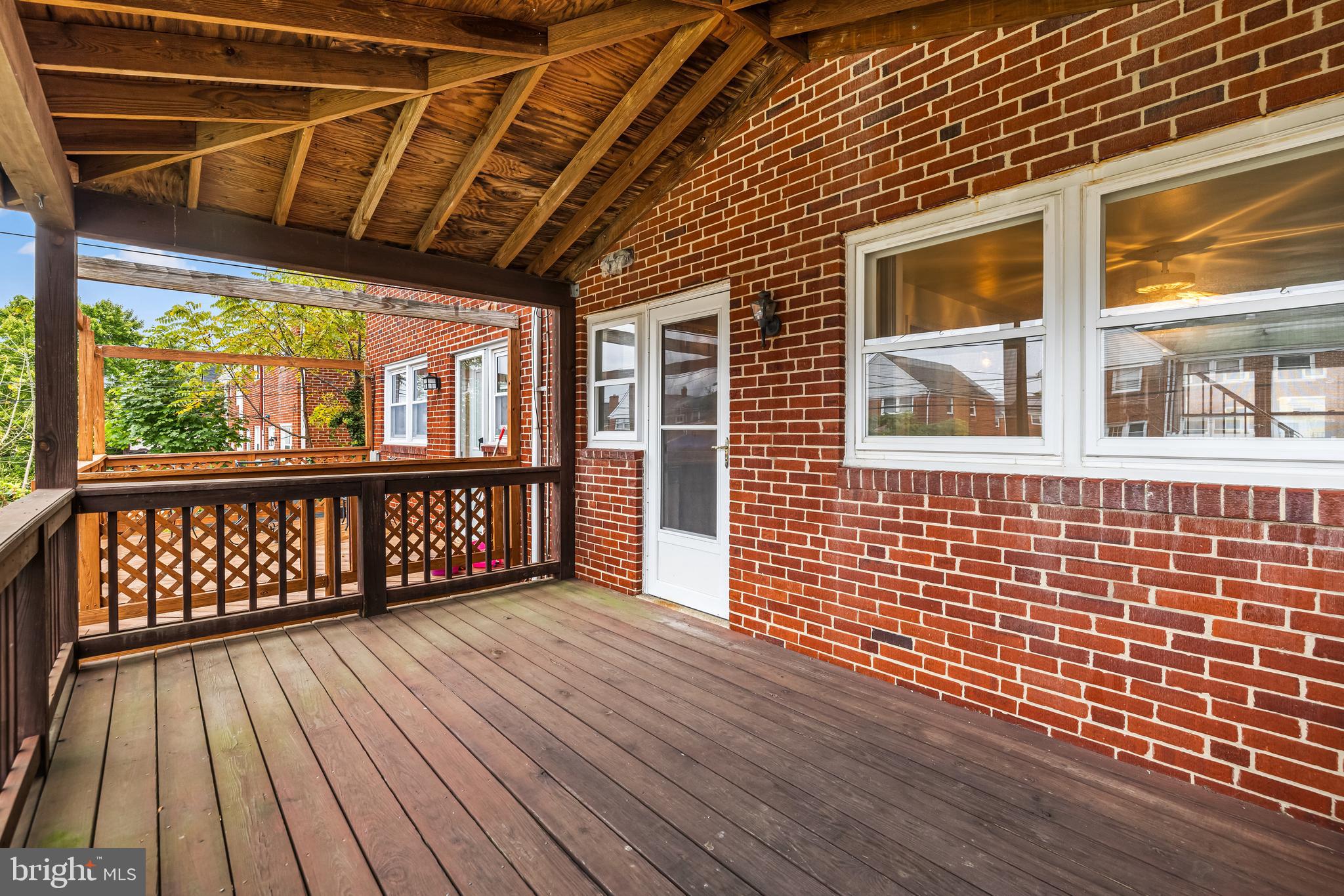 1422 Clairidge Rd