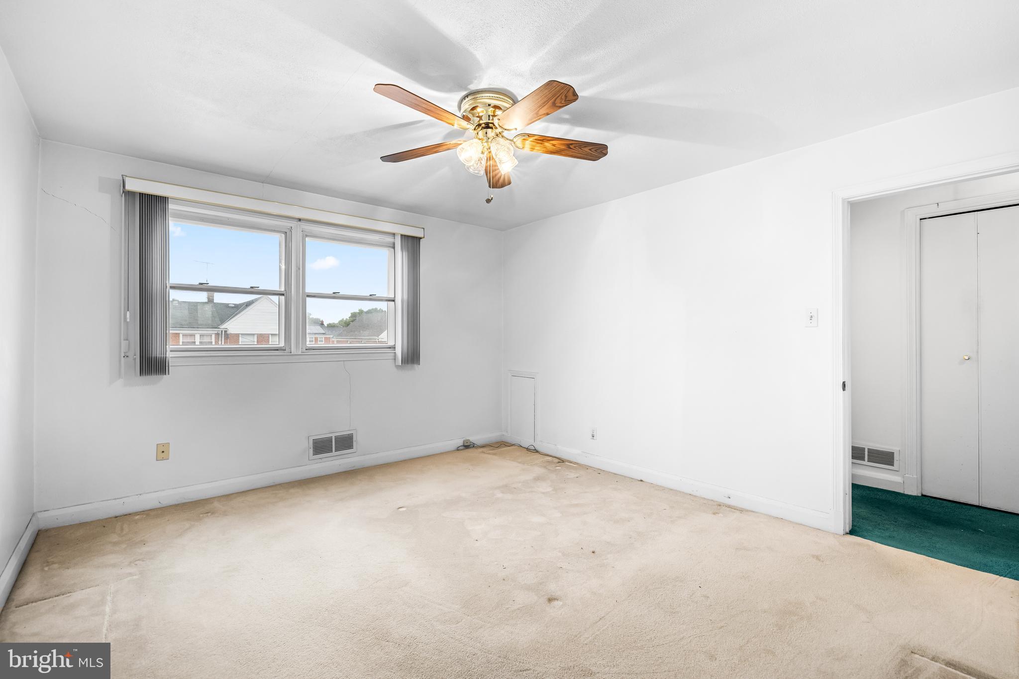 1422 Clairidge Rd