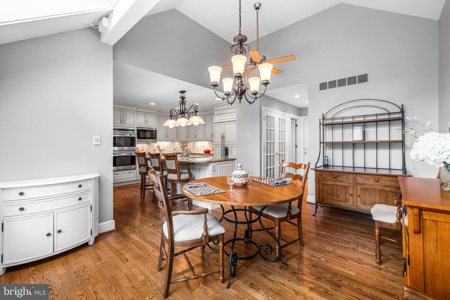 3 Fieldspring Ct