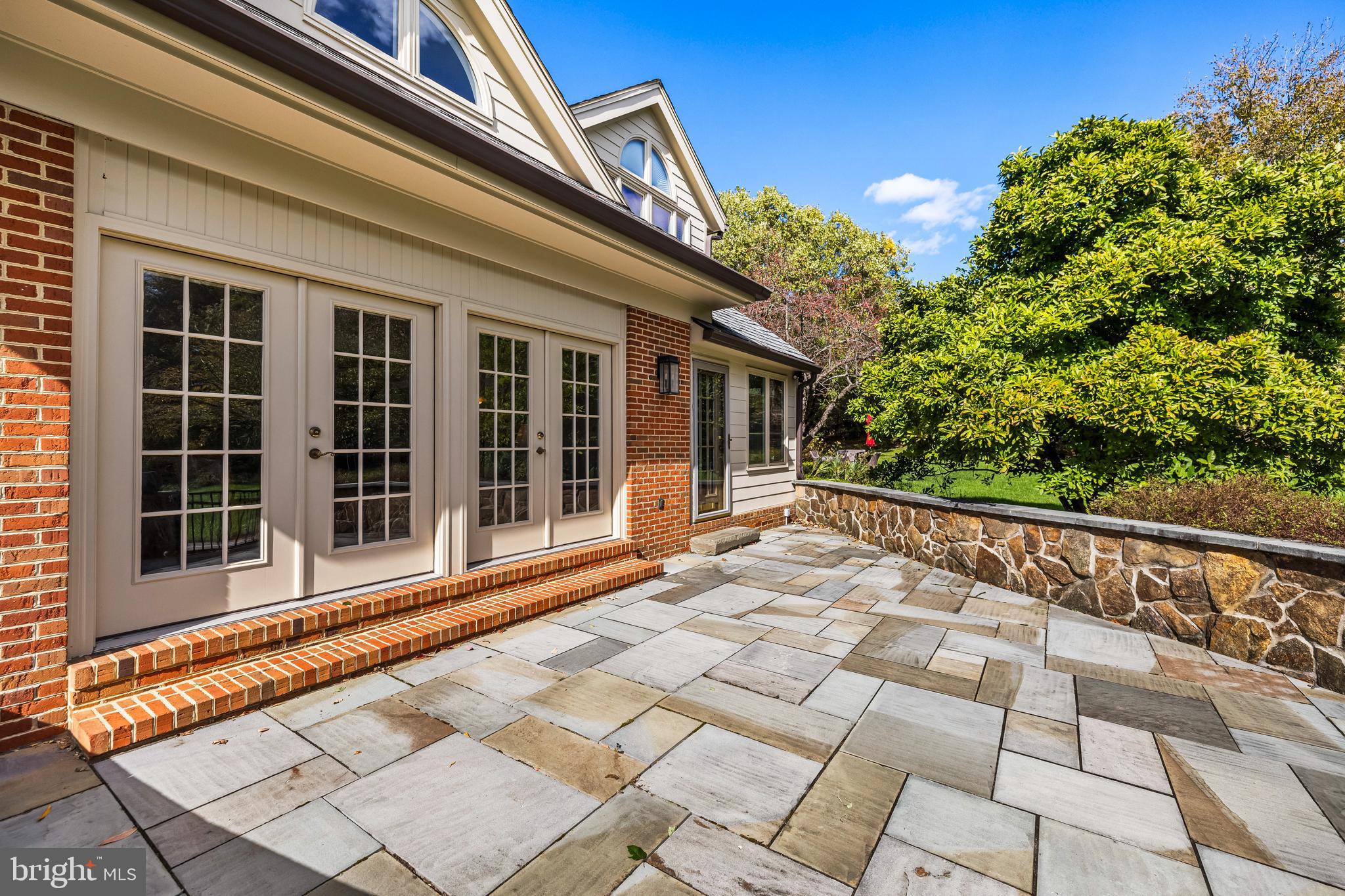3 Fieldspring Ct
