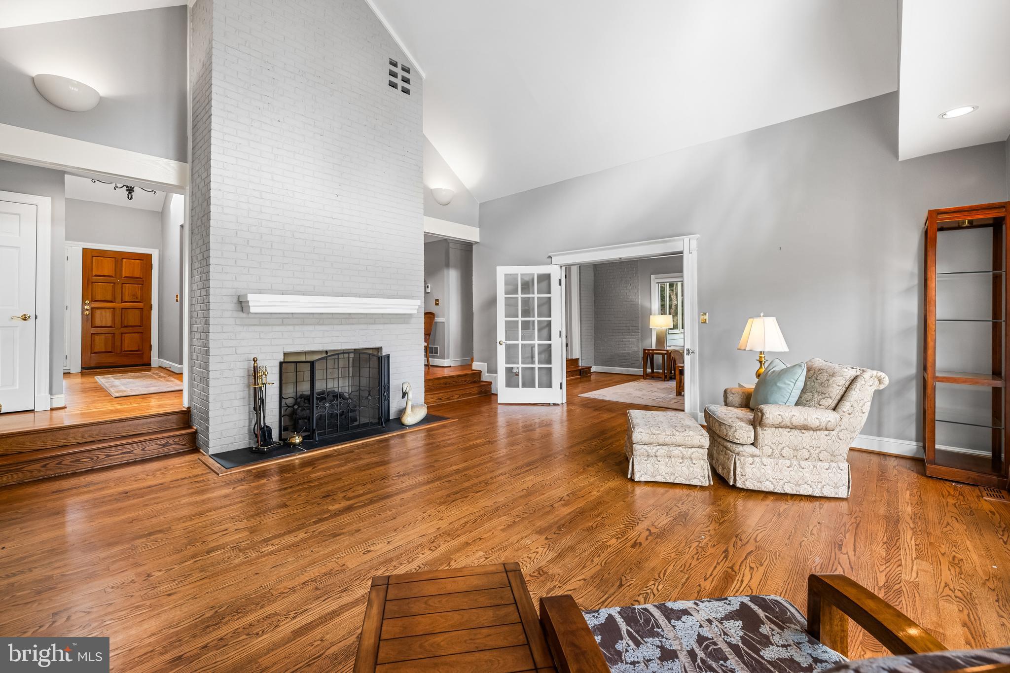 3 Fieldspring Ct