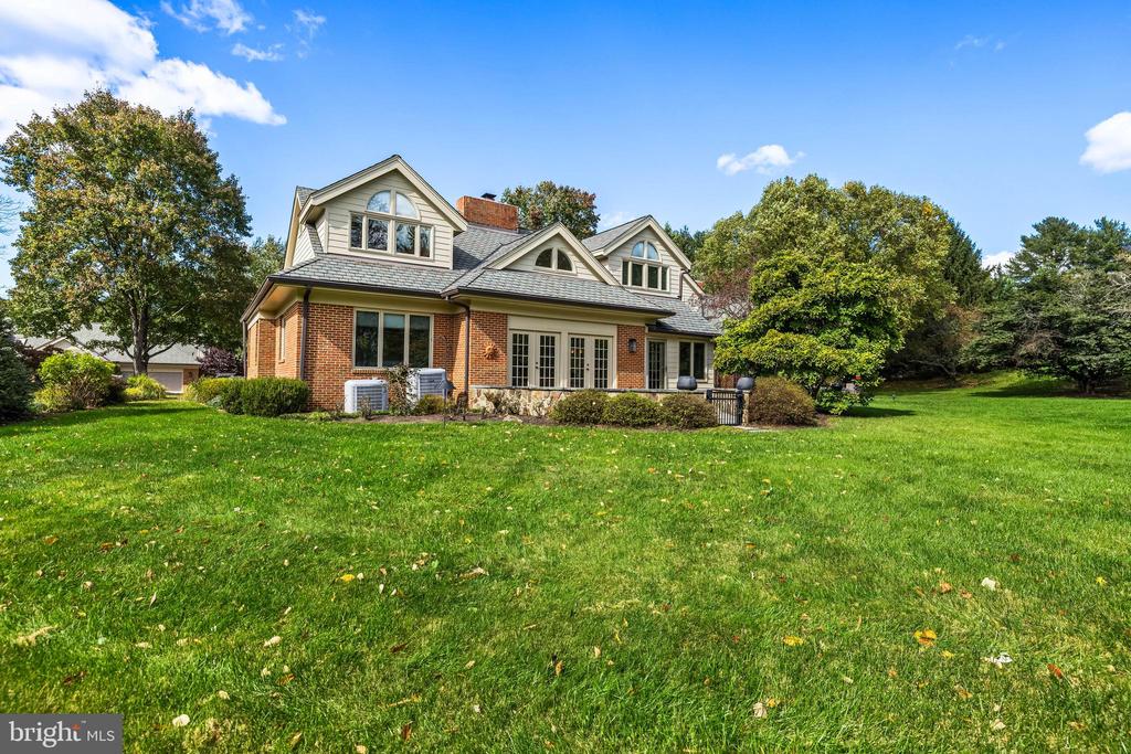 3 Fieldspring Ct