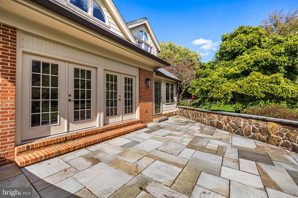 3 Fieldspring Ct
