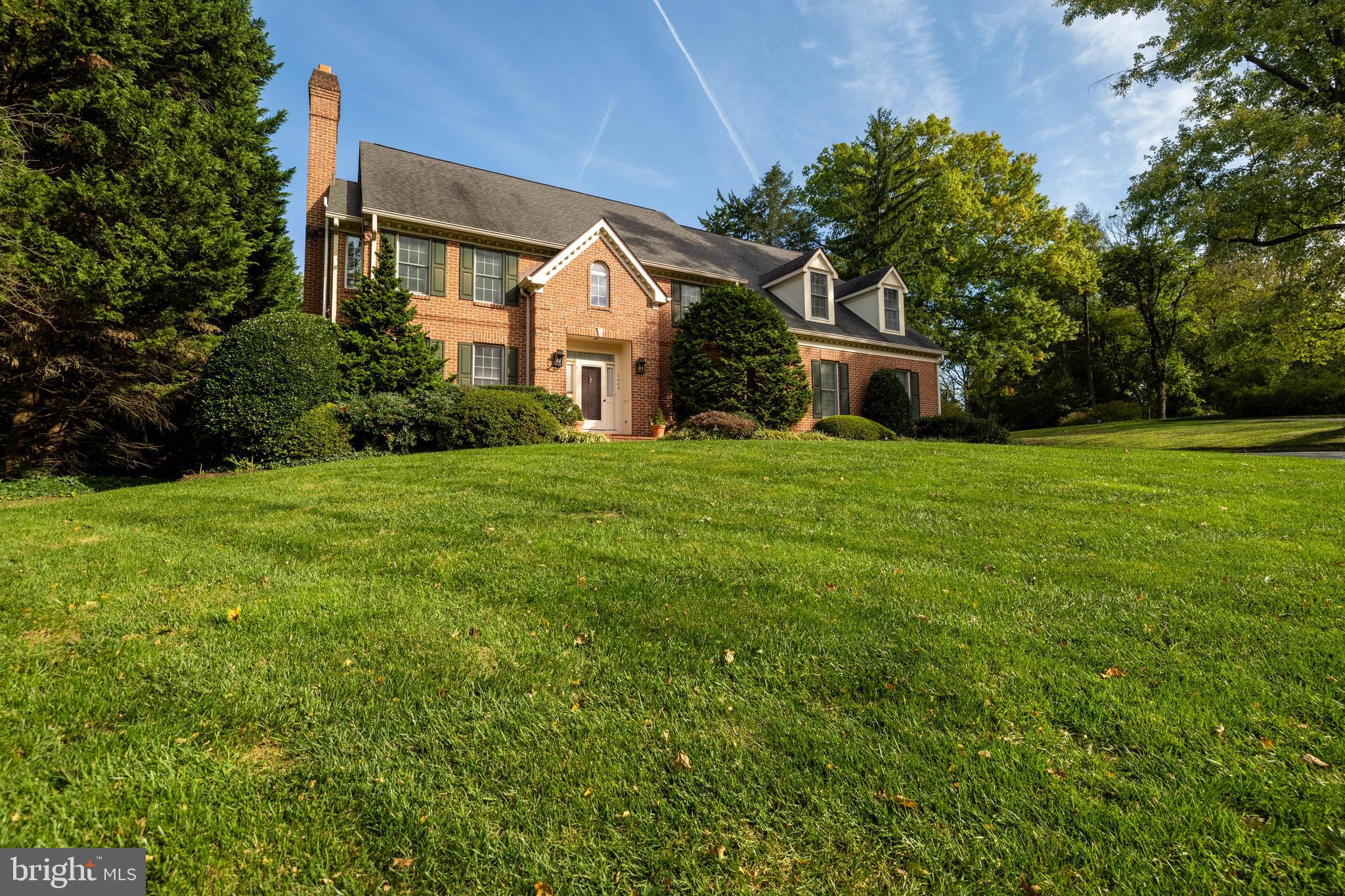 1408 Locust Ave