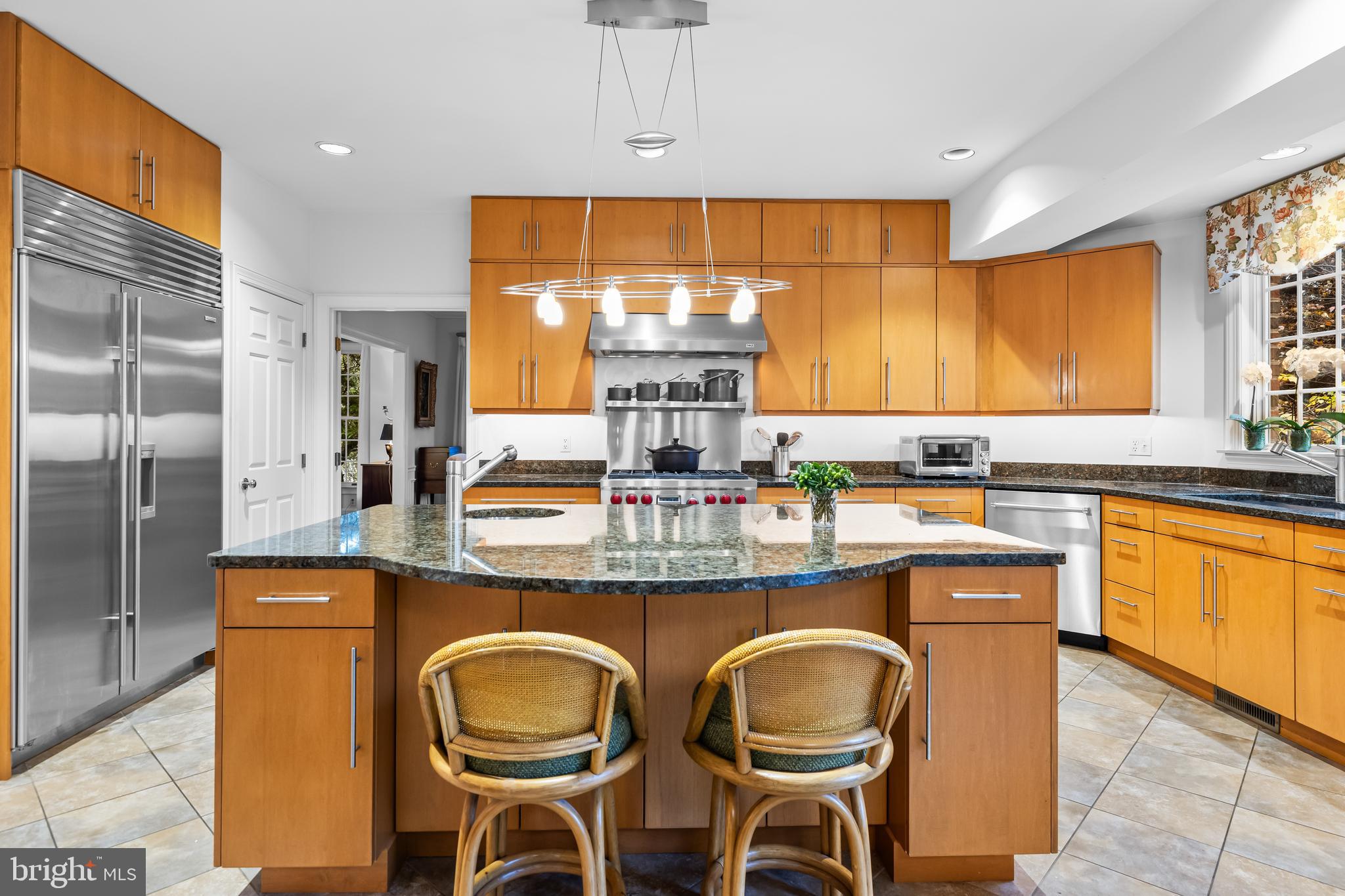 1408 Locust Ave
