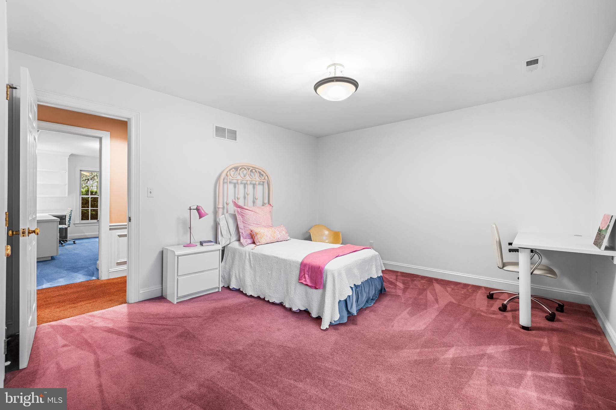 1408 Locust Ave