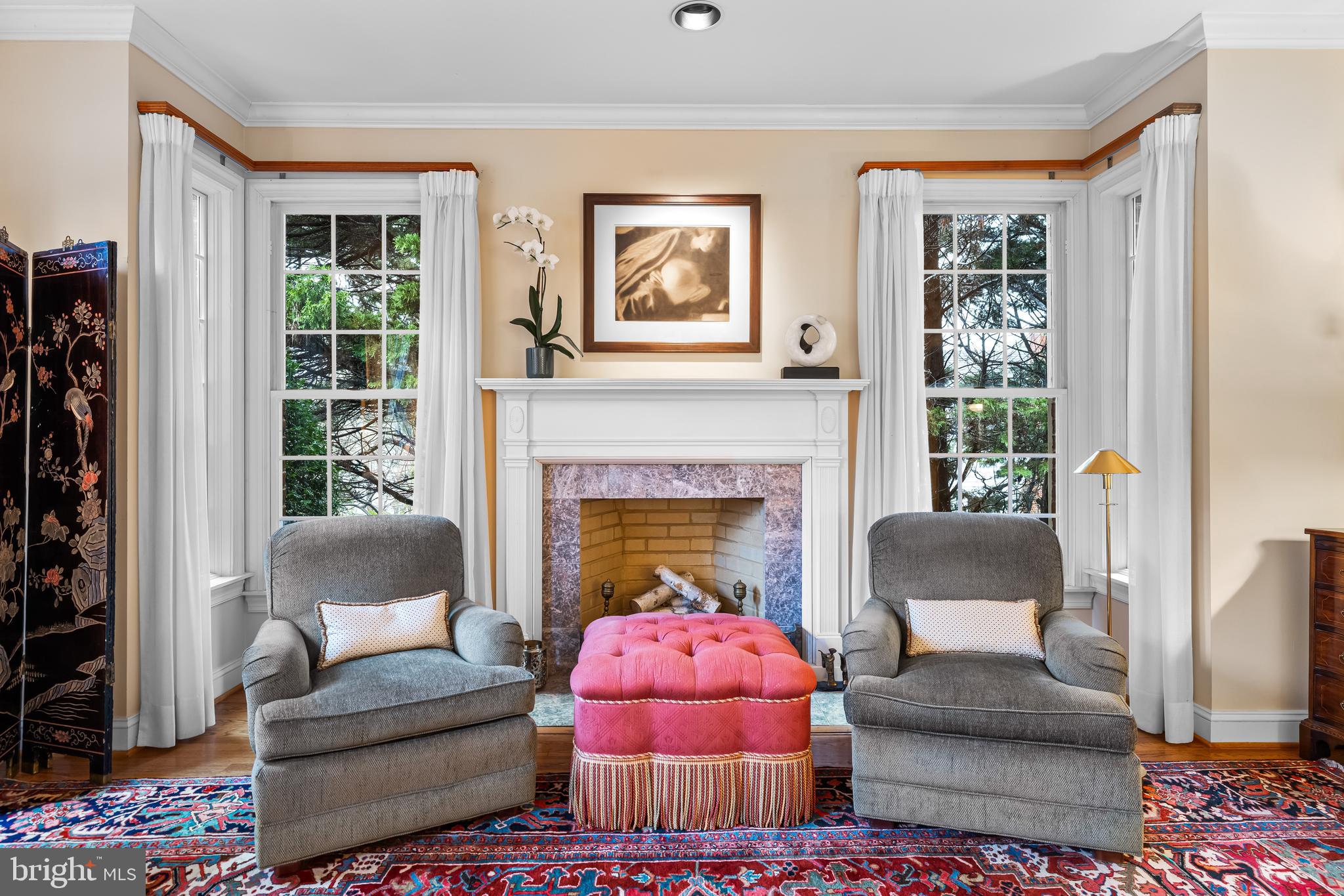 1408 Locust Ave
