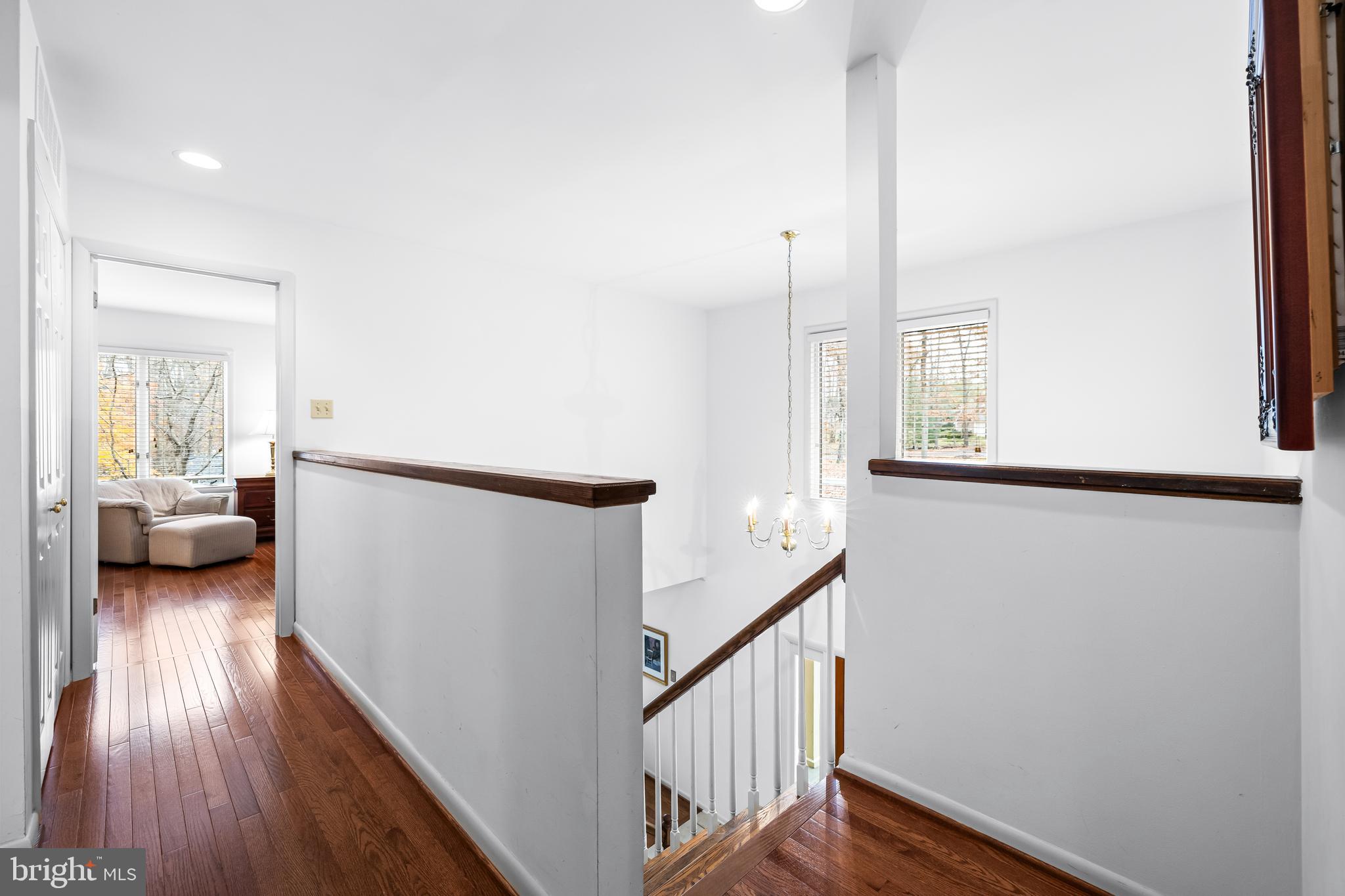 1907 Billy Barton Cir