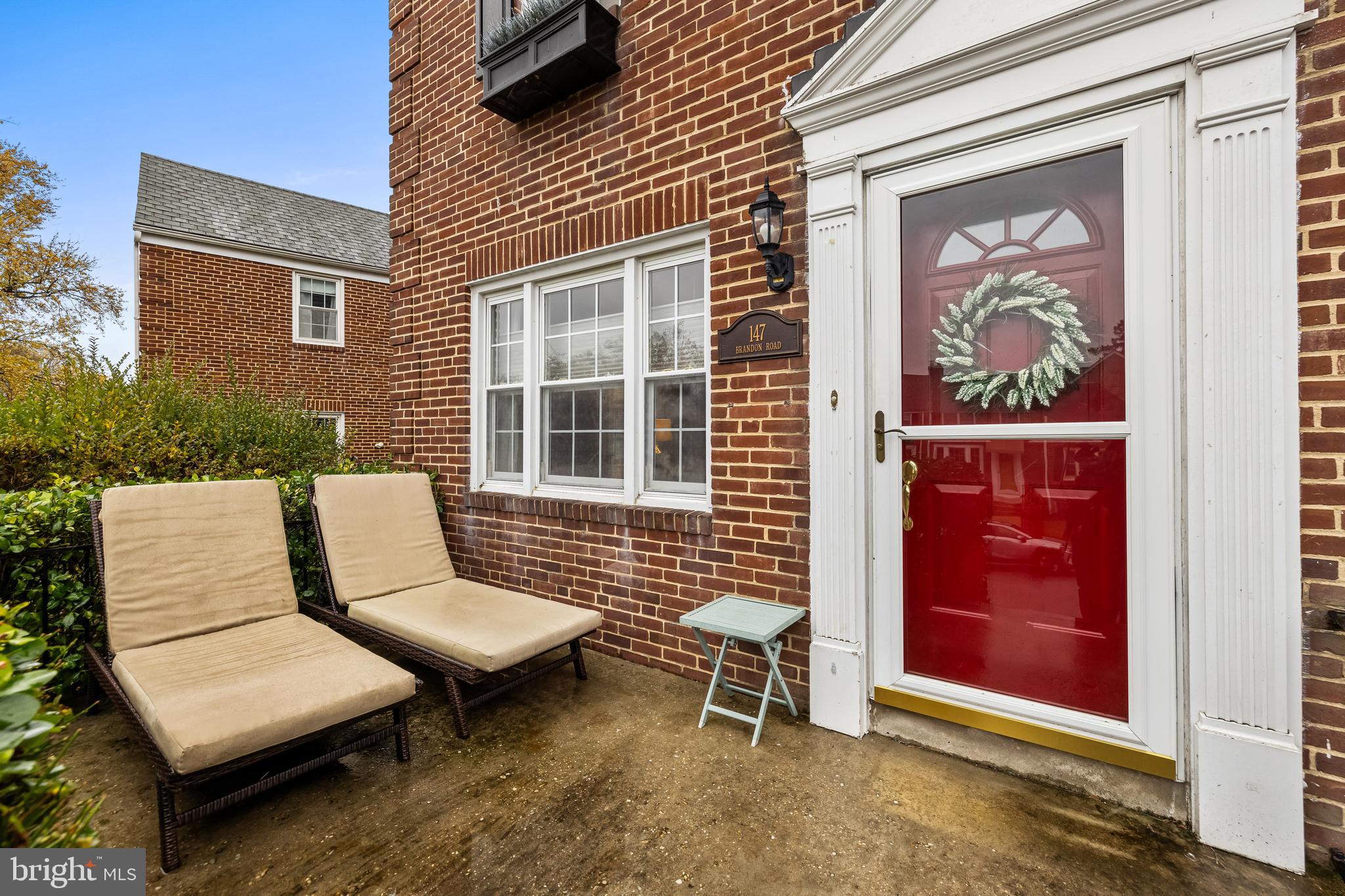 147 Brandon Rd