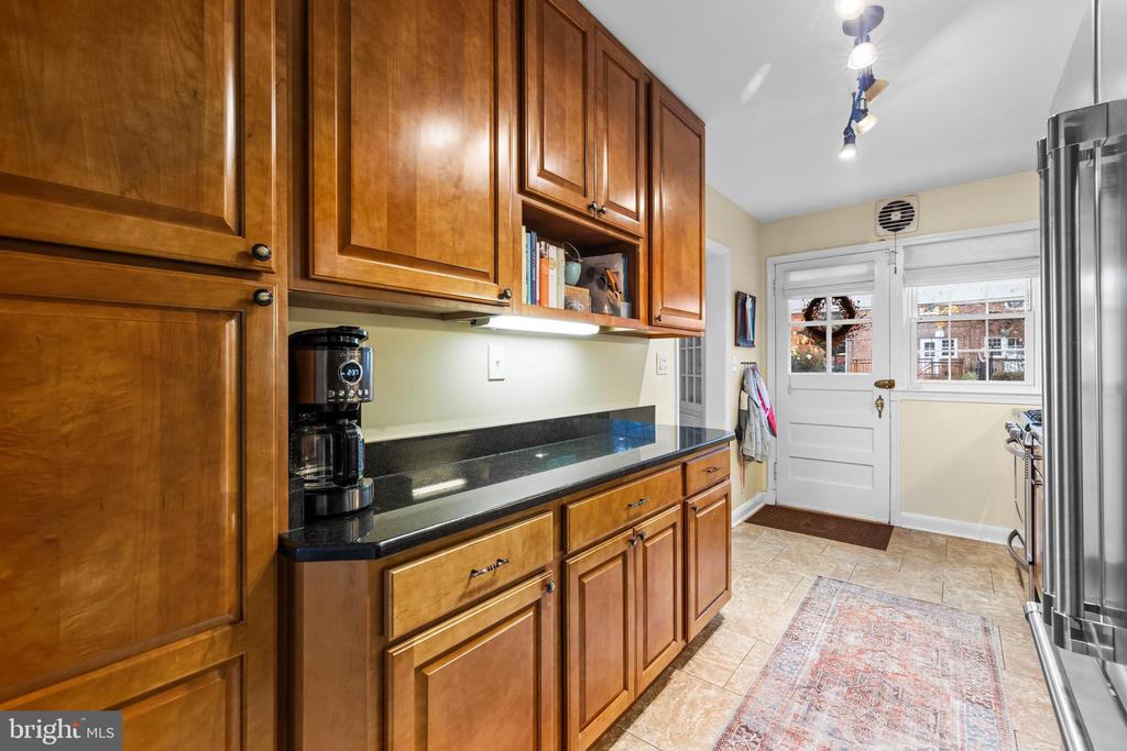 147 Brandon Rd