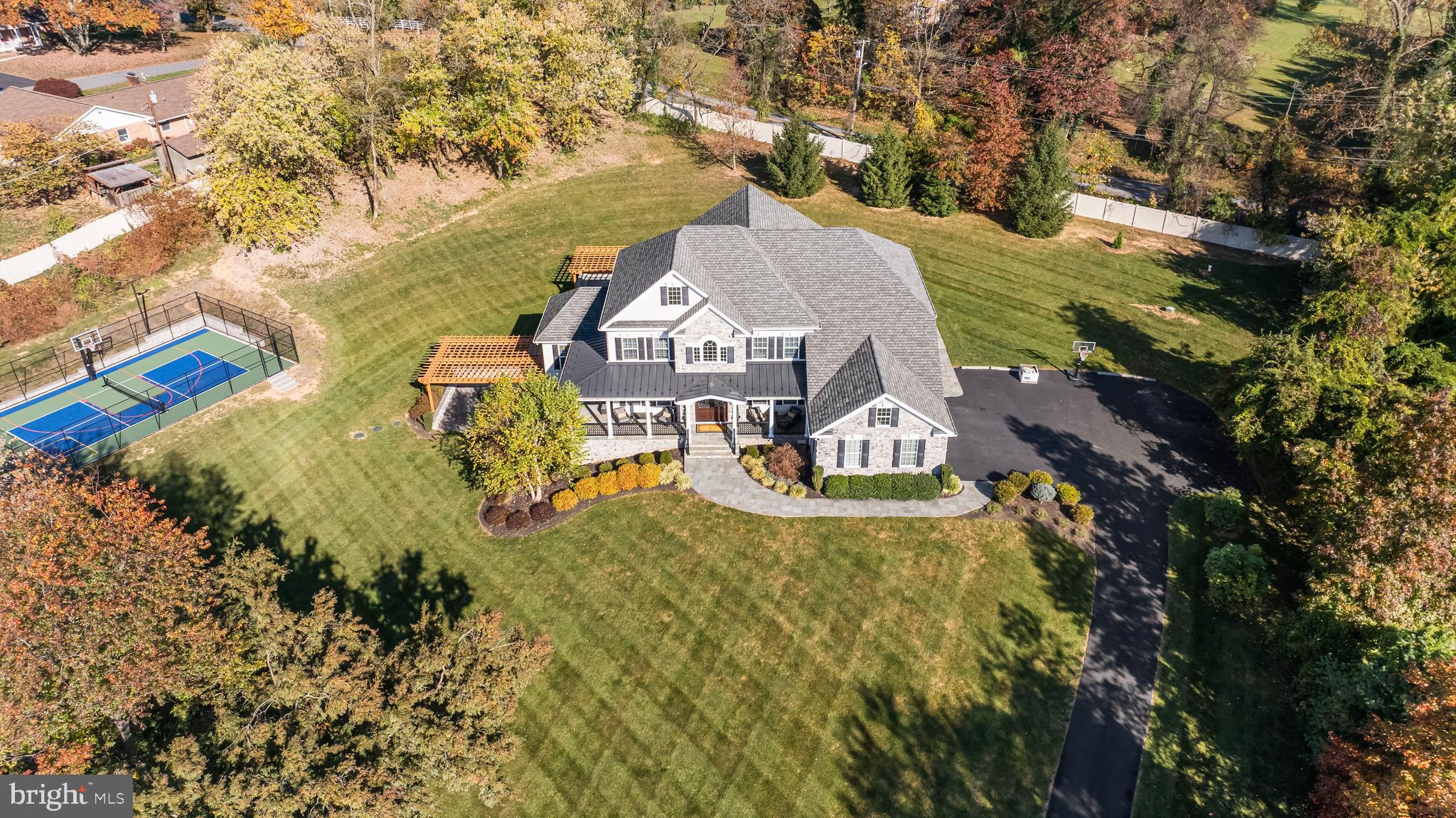 12012 Hammonds Glen Cir