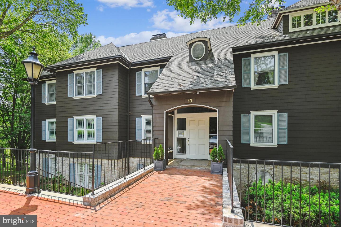 13 Devon Hill Rd #C4
