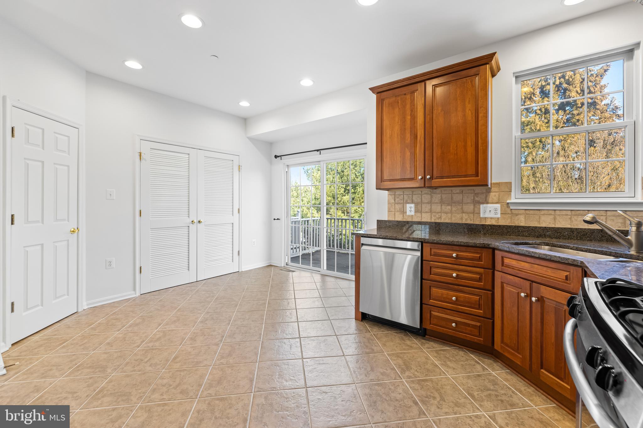 133 Hearth Ct
