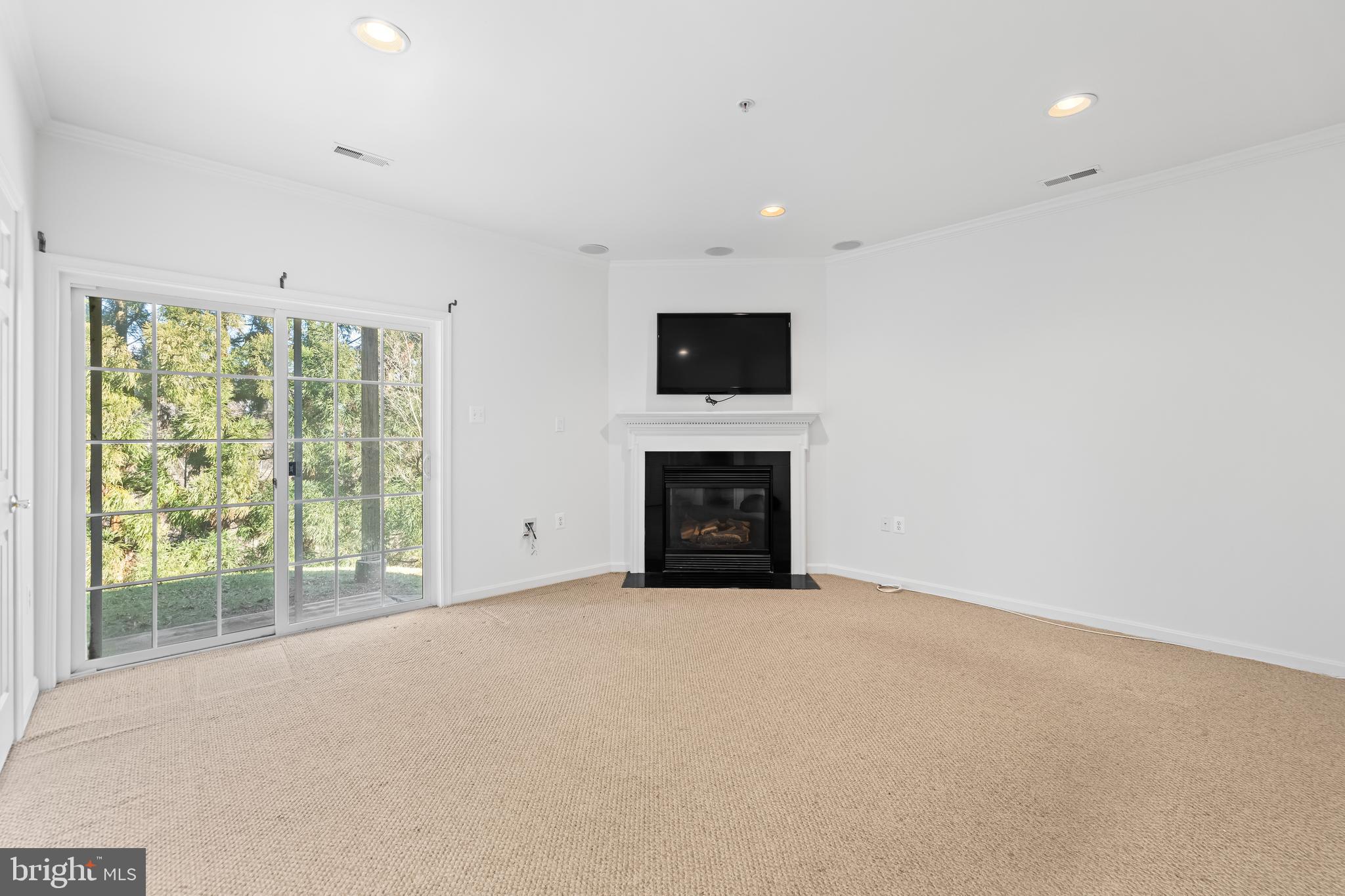 133 Hearth Ct