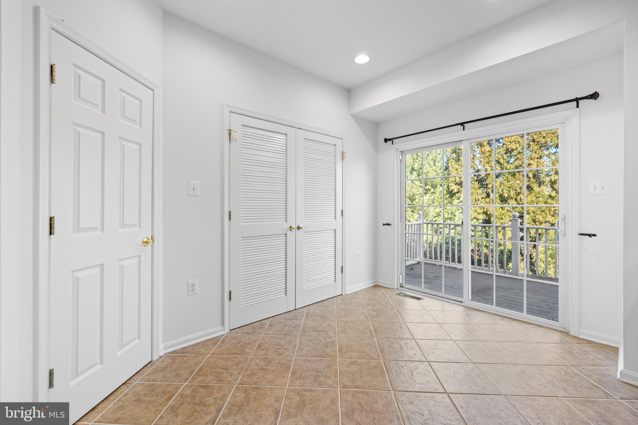 133 Hearth Ct