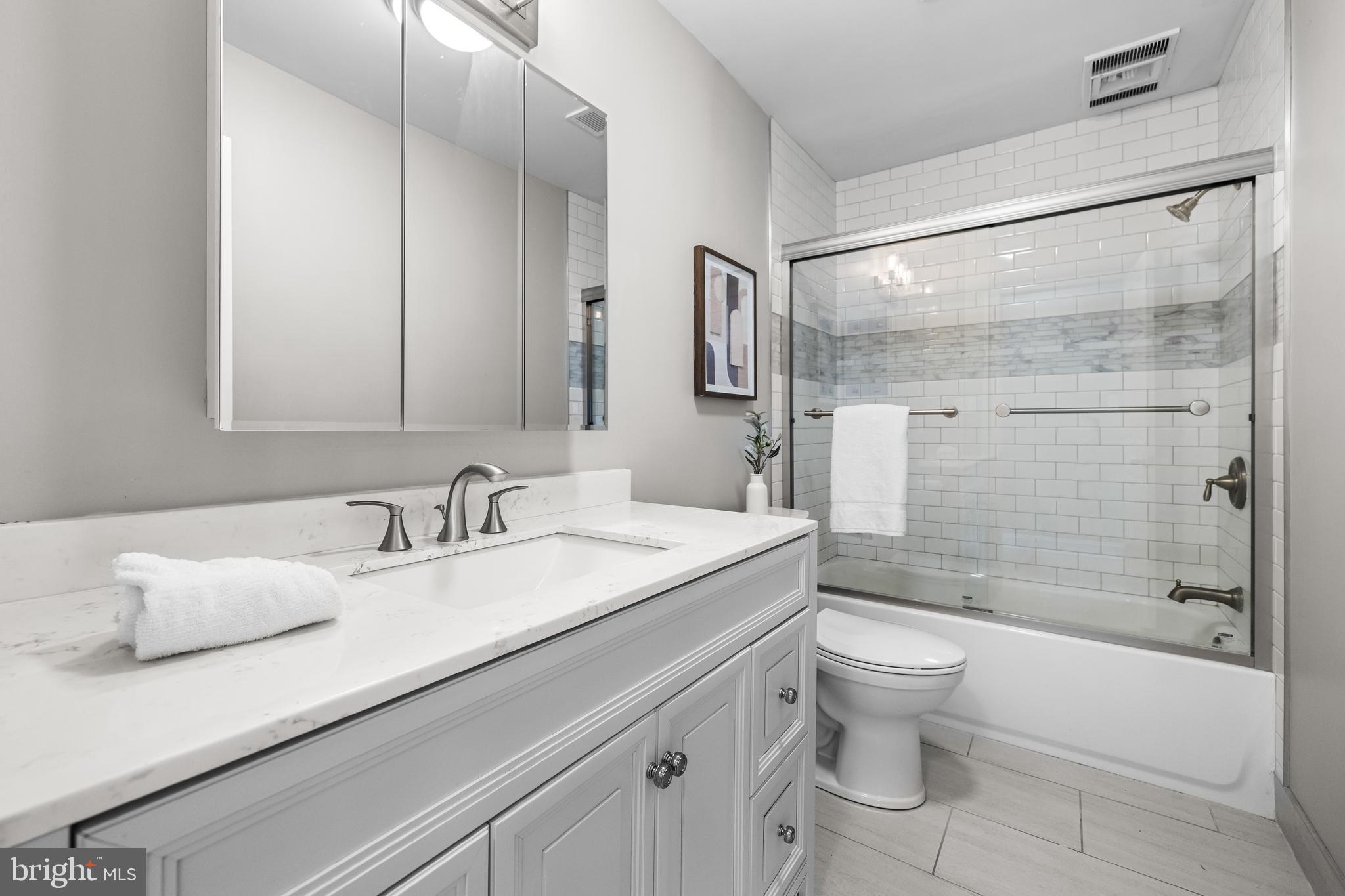 904 Oakleigh Beach Rd