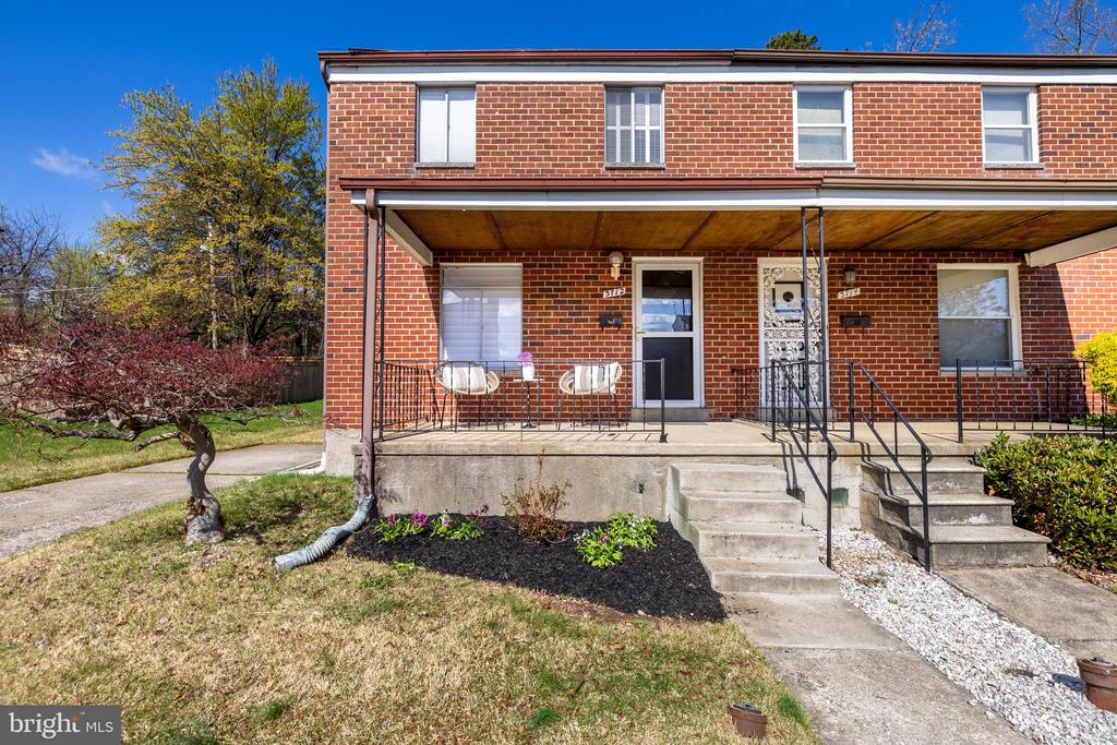 3712 Trent Rd